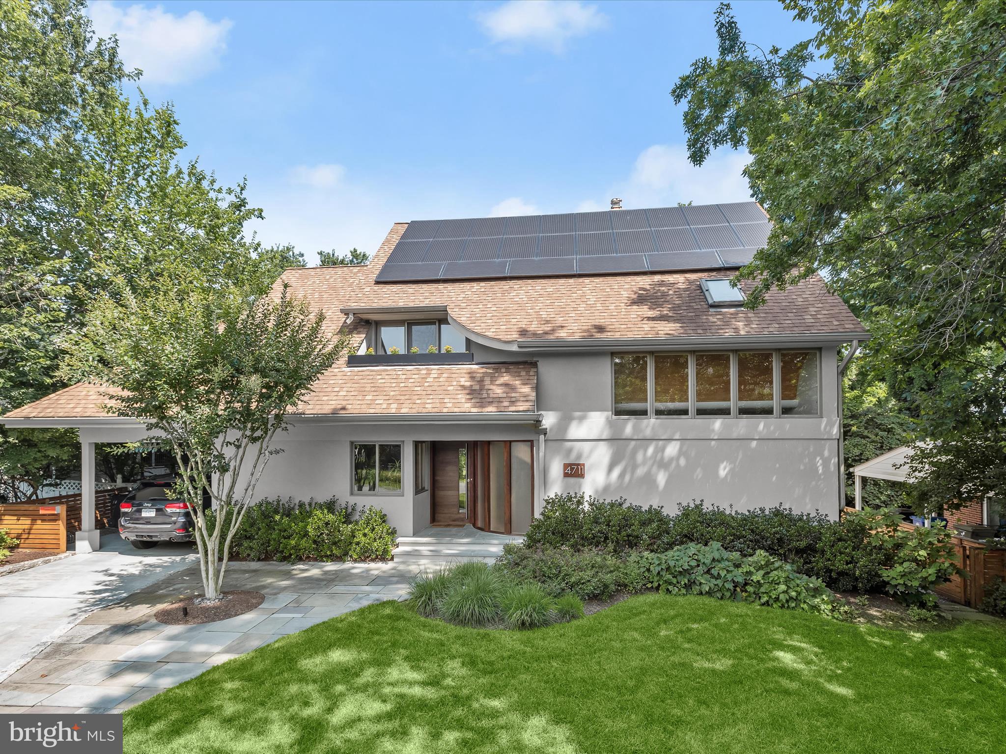 LEE HEIGHTS - Residential