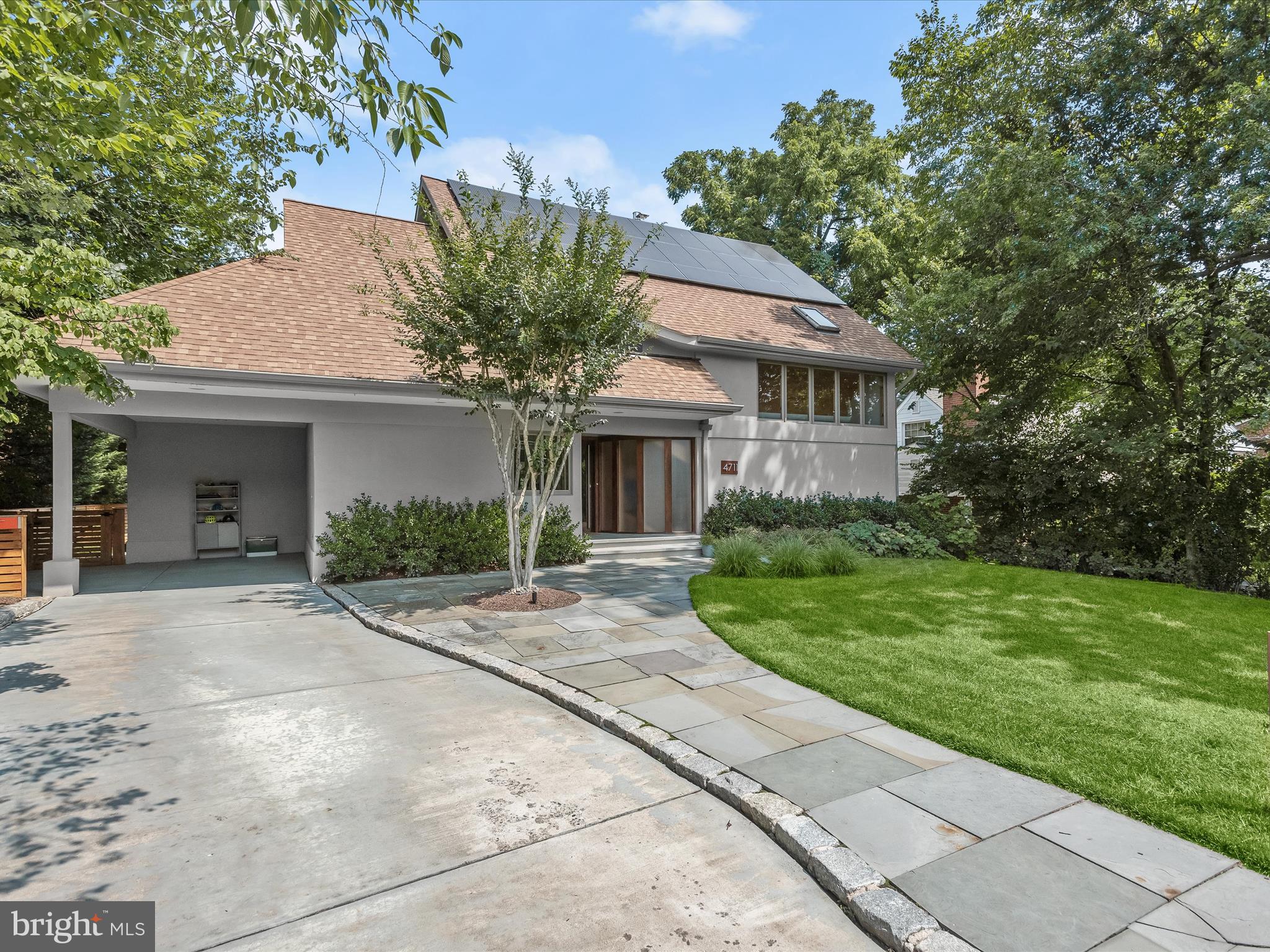 LEE HEIGHTS - Residential