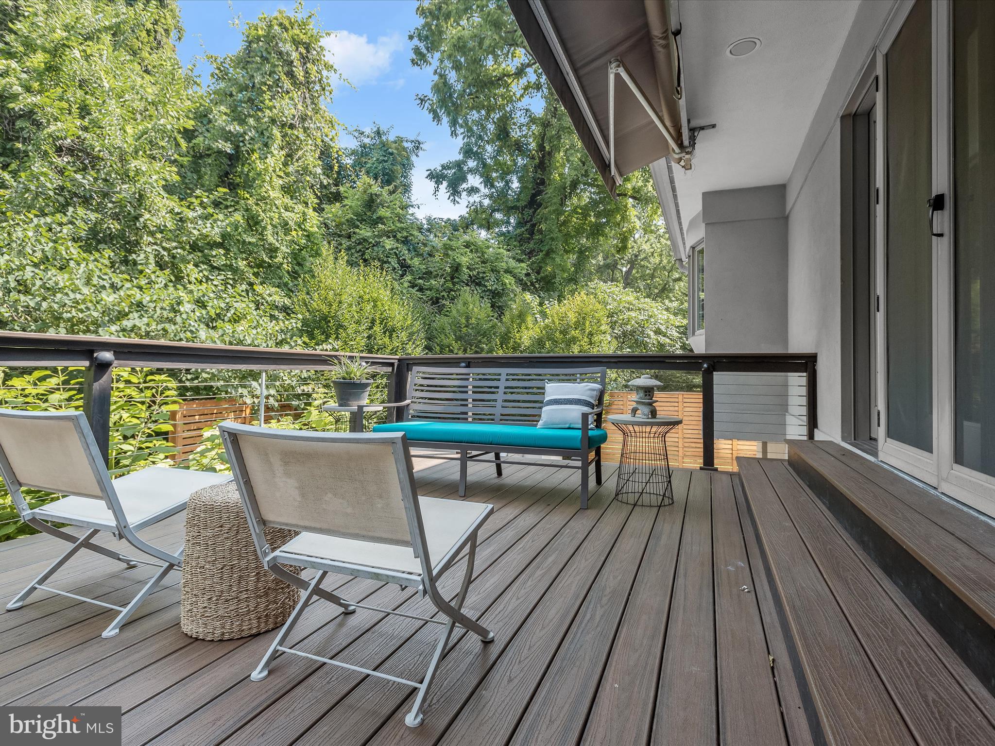 LEE HEIGHTS - Residential