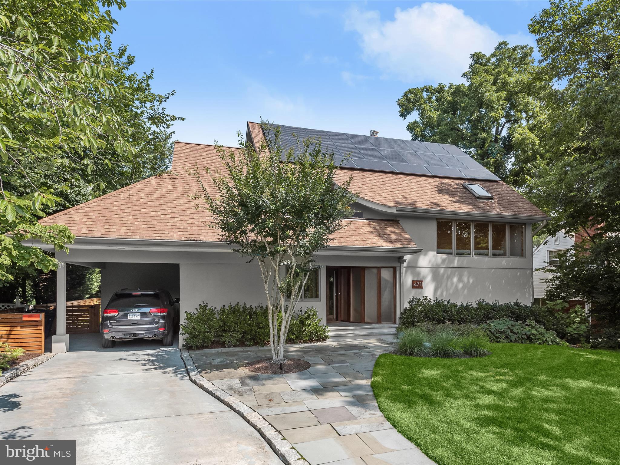LEE HEIGHTS - Residential