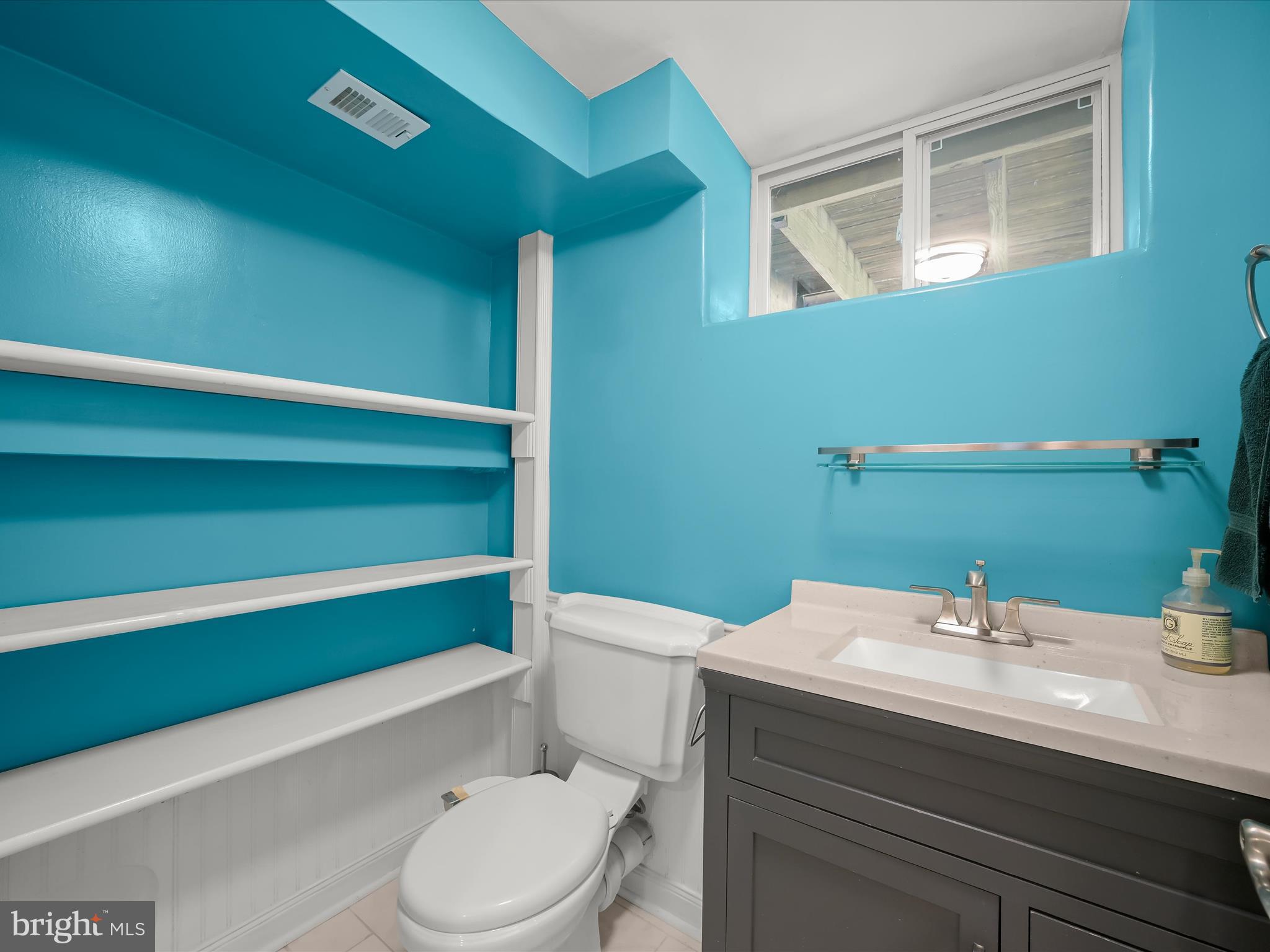BLAIR - Residential