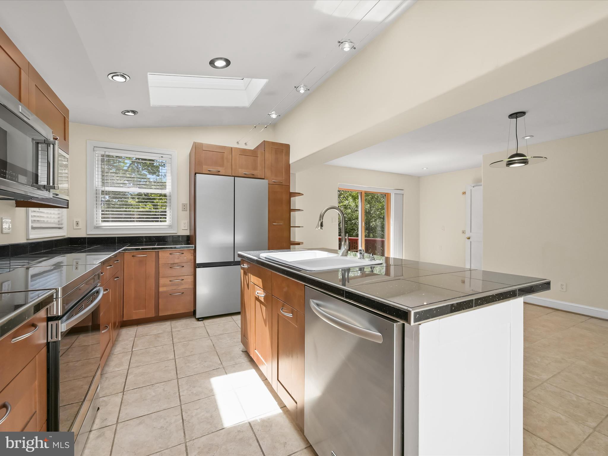 BLAIR - Residential