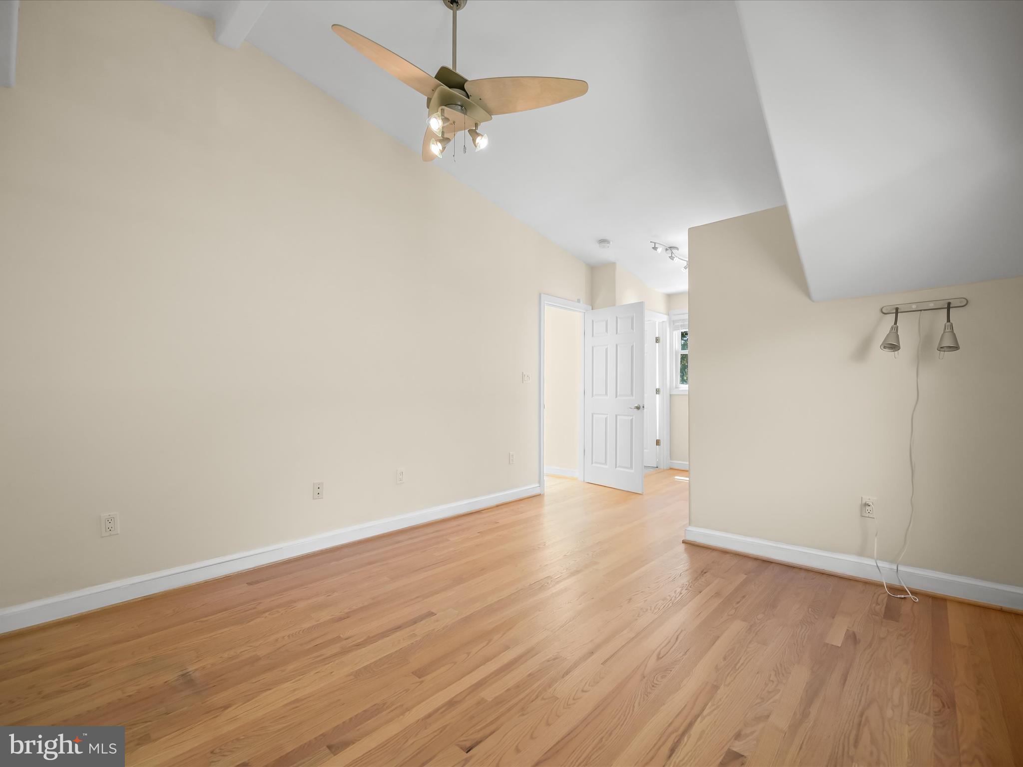 BLAIR - Residential