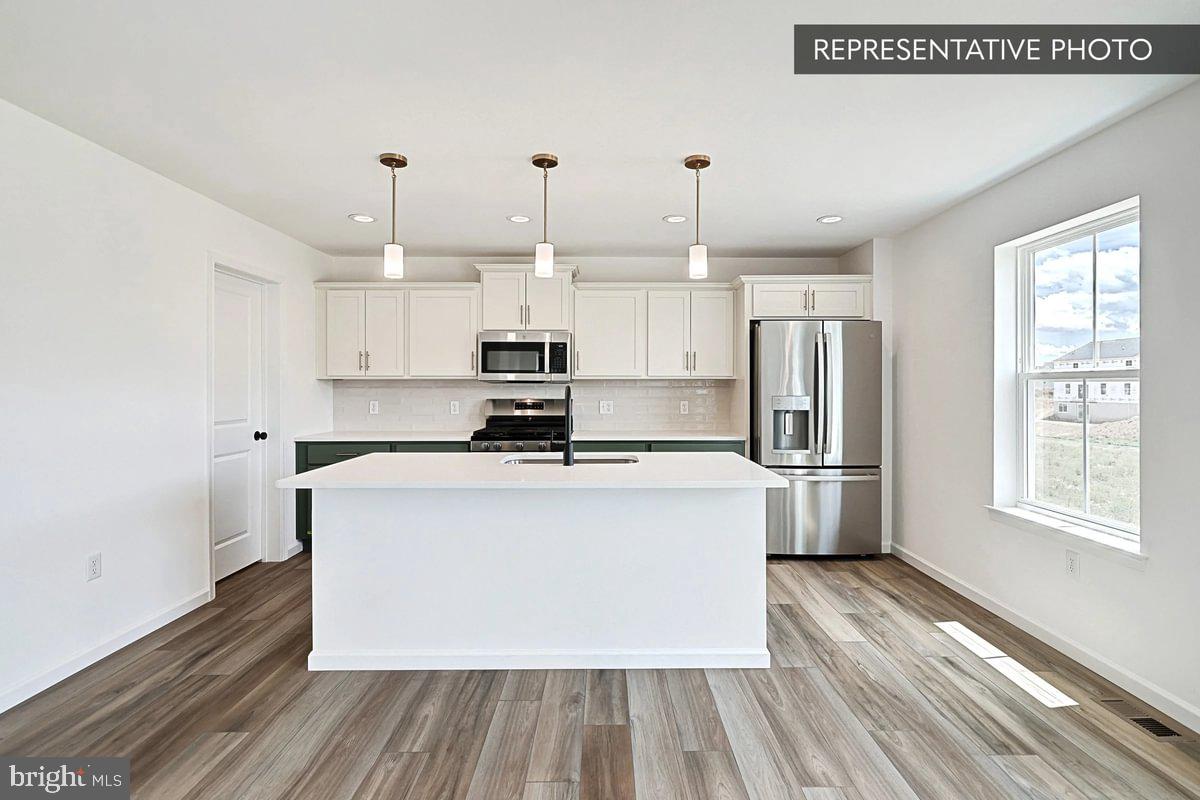 HILLS AT VALLEY VIEW - Residential