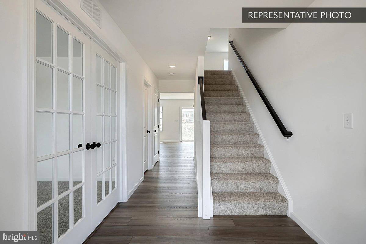 HILLS AT VALLEY VIEW - Residential