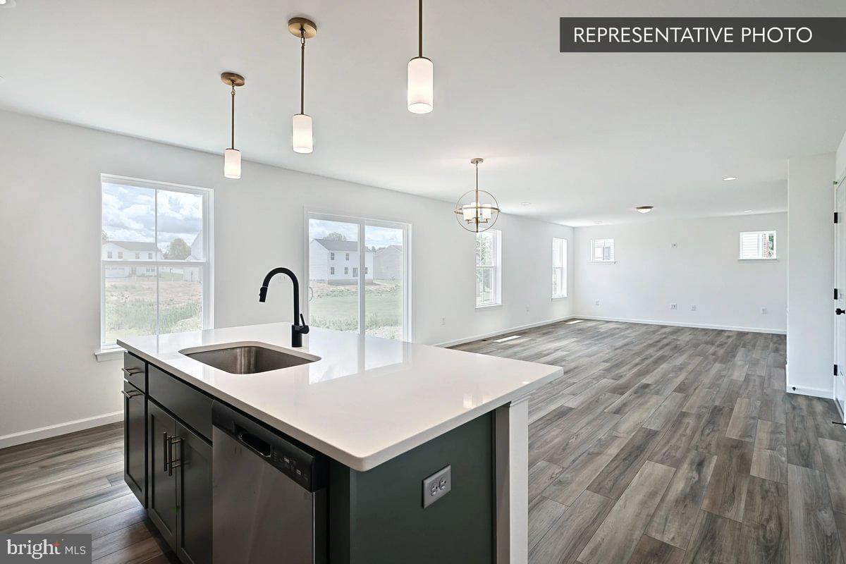 HILLS AT VALLEY VIEW - Residential