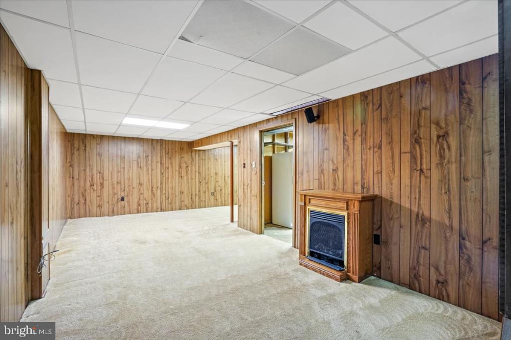 LAKE RIDGE - Residential