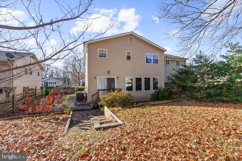 LAKE RIDGE - Residential
