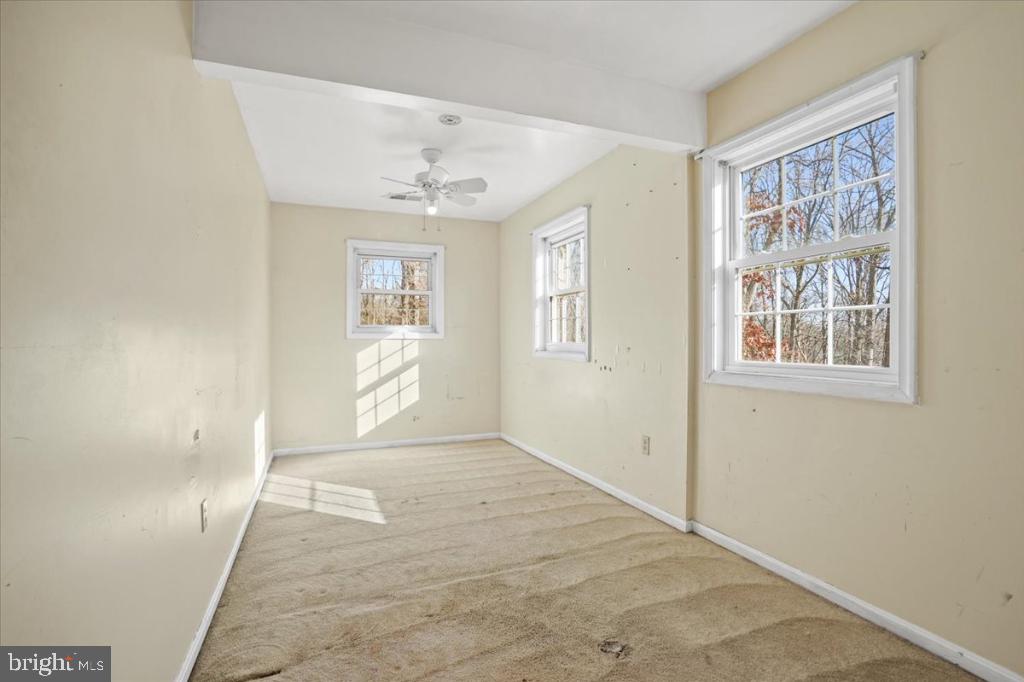 LAKE RIDGE - Residential
