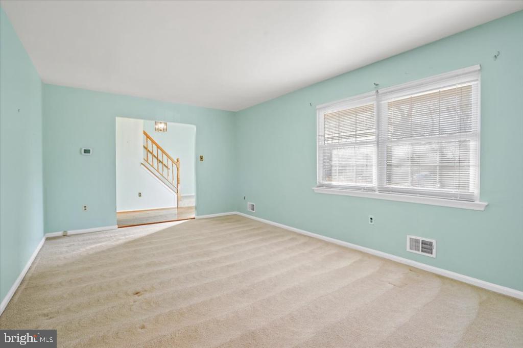 LAKE RIDGE - Residential