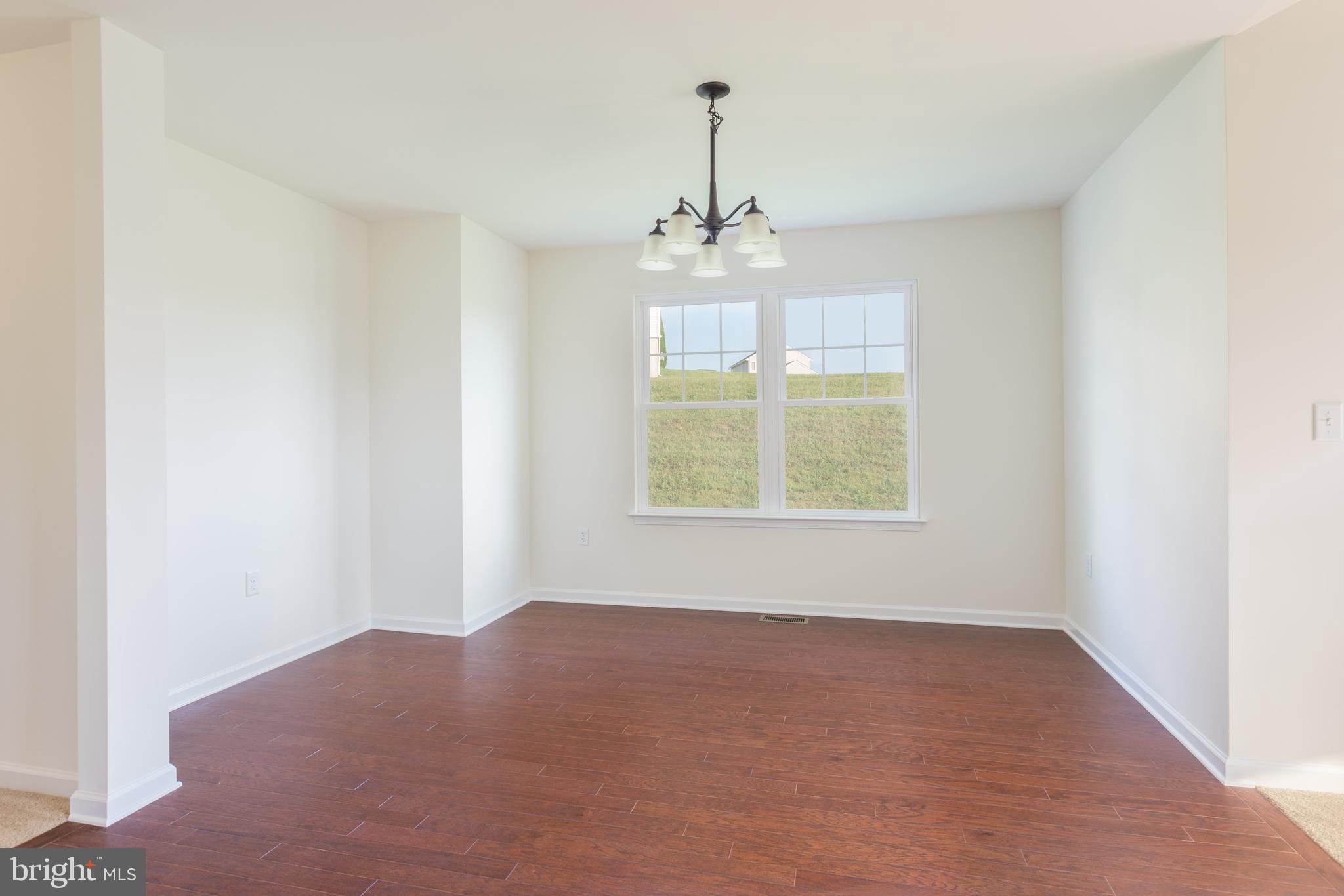 FARM LANE ESTATES - Residential