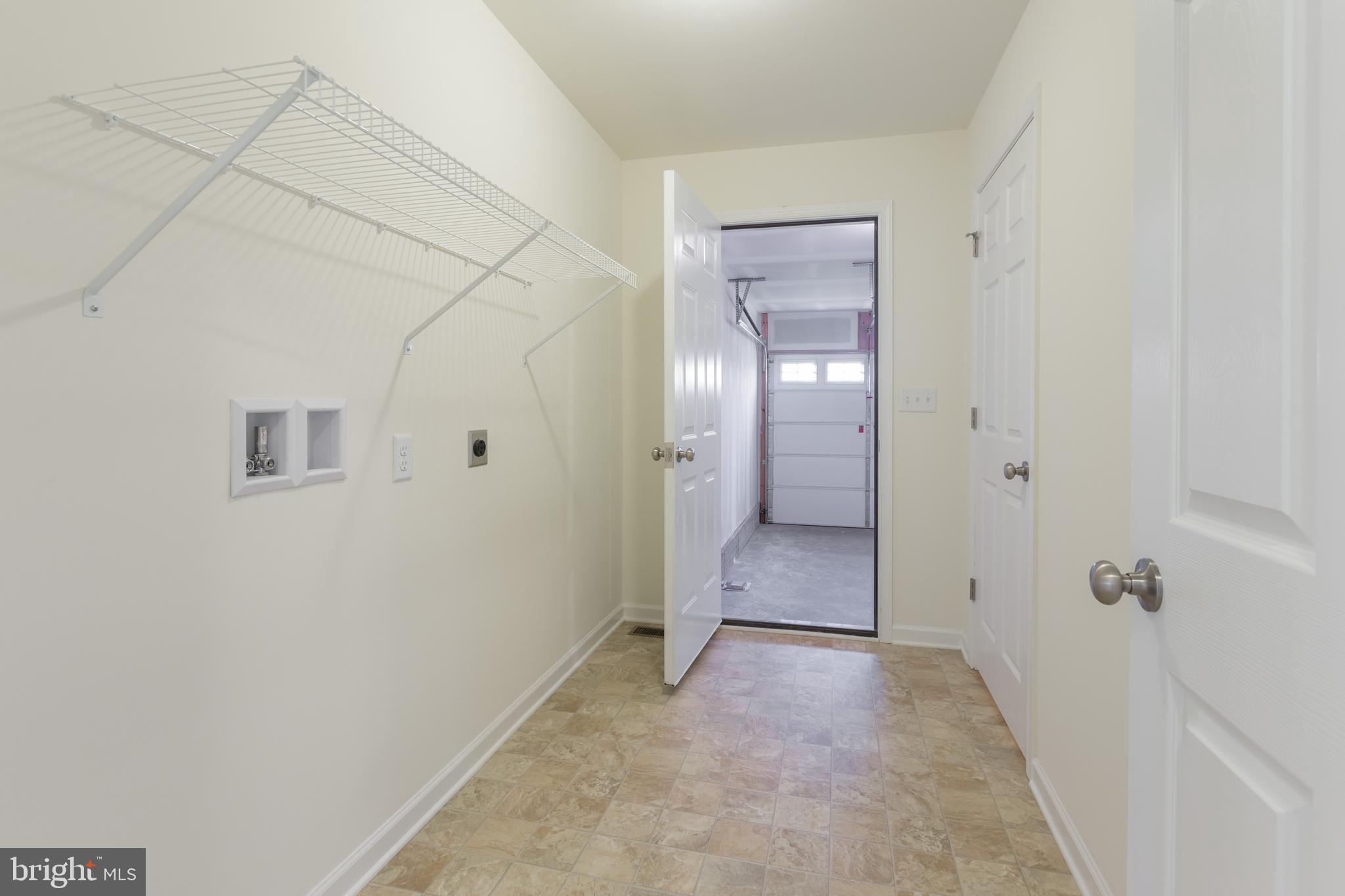 FARM LANE ESTATES - Residential