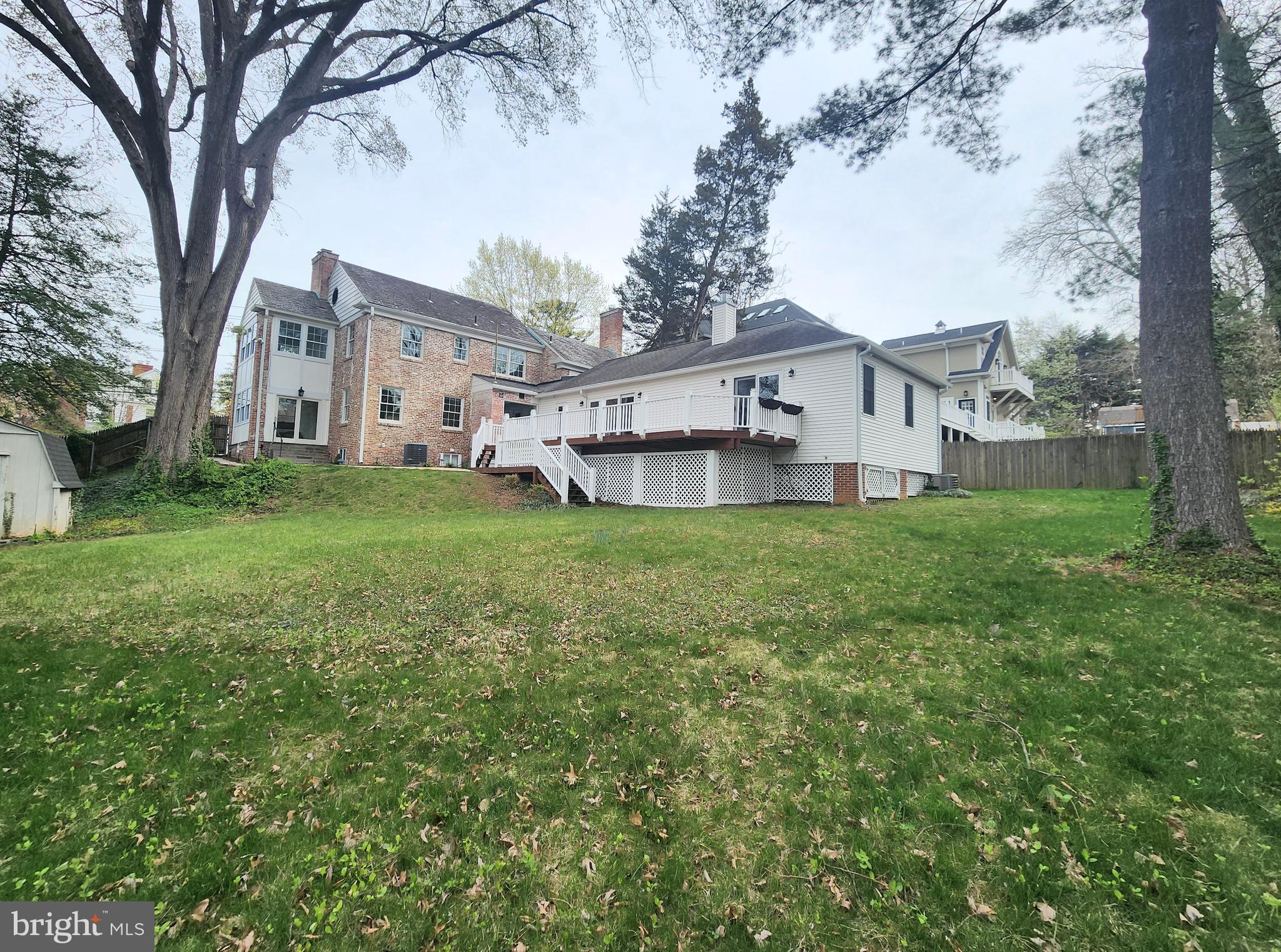 AMERICAN UNIVERSITY PARK - Residential