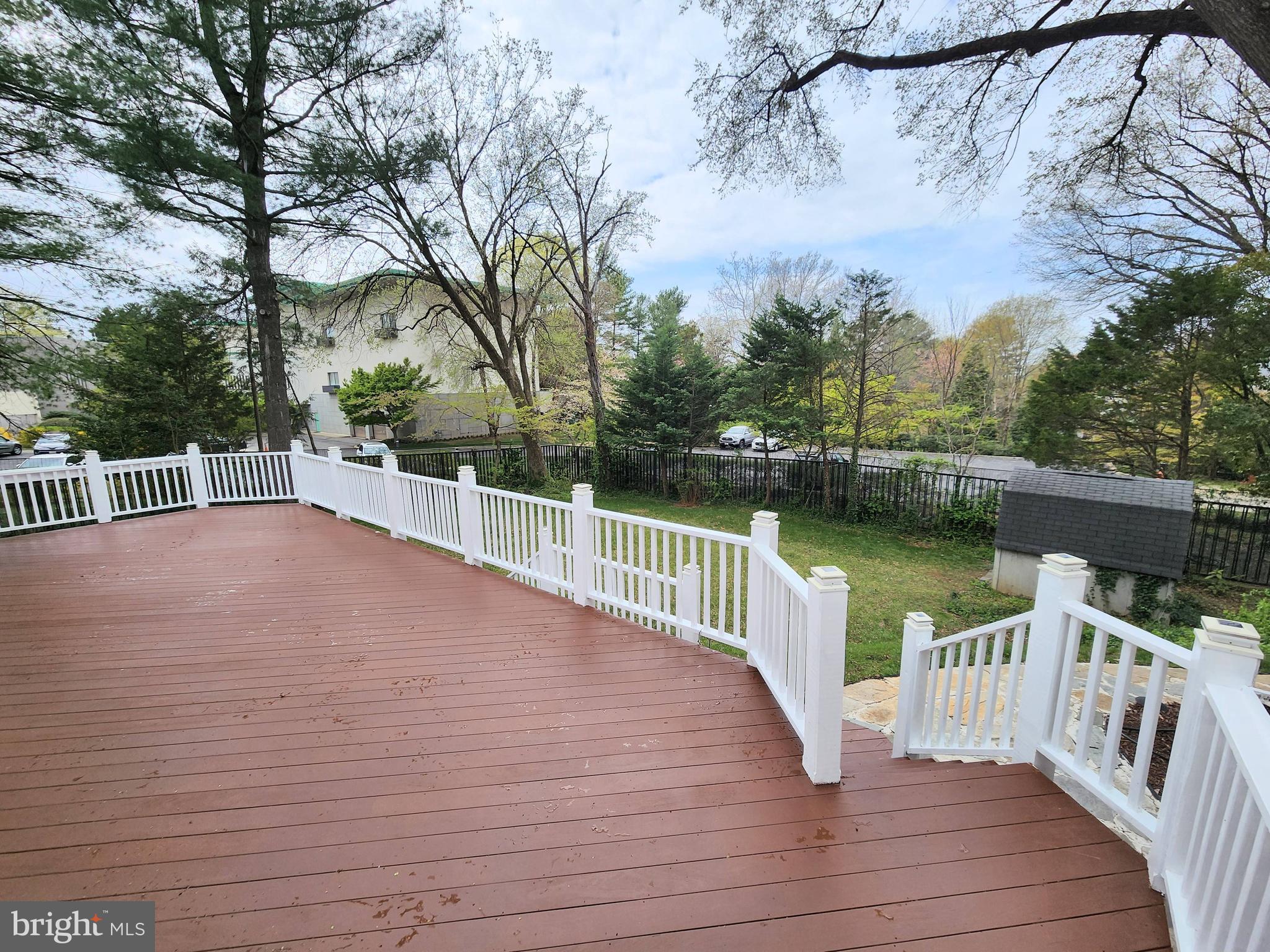 AMERICAN UNIVERSITY PARK - Residential