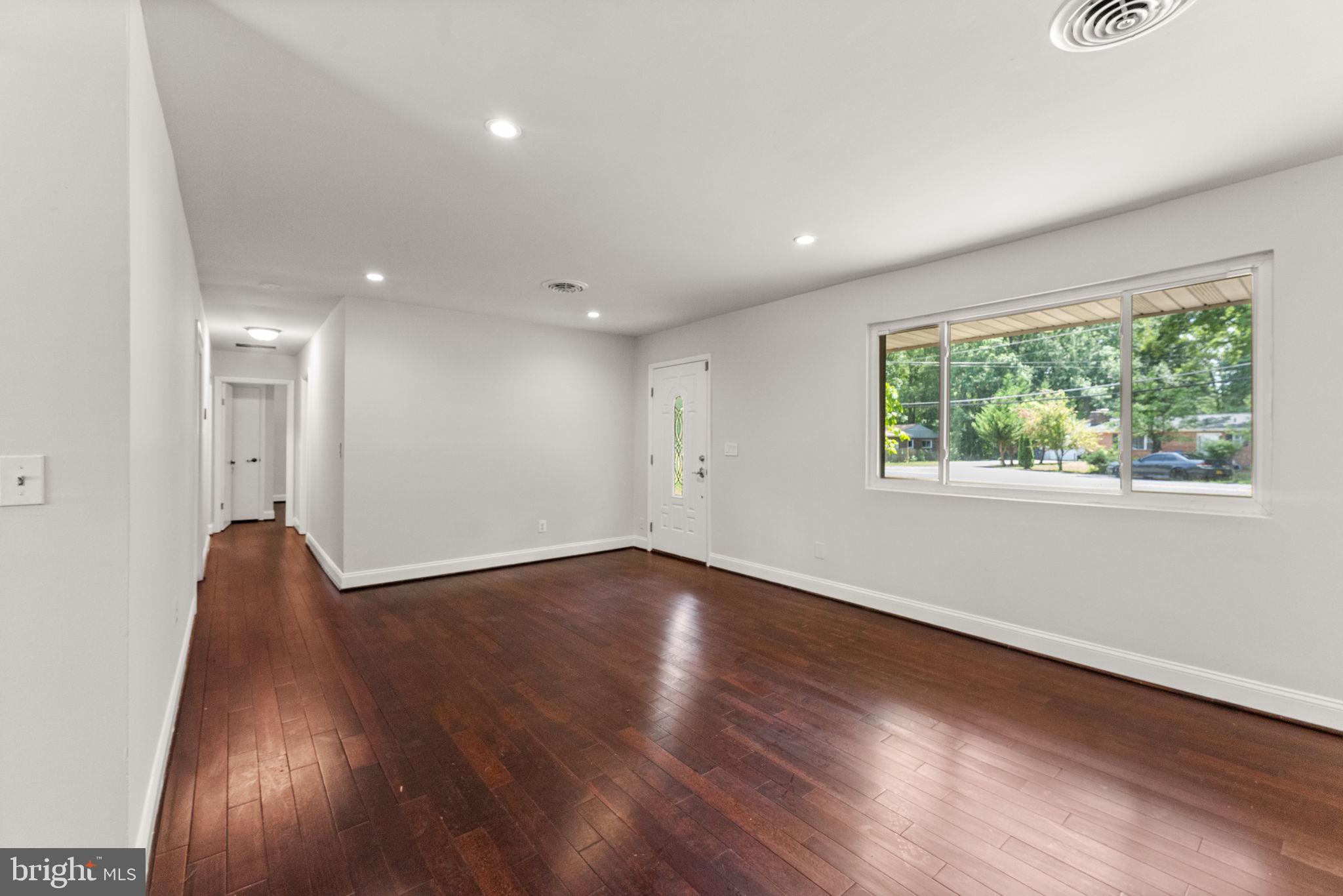 EAST GRAHAM PARK - Residential