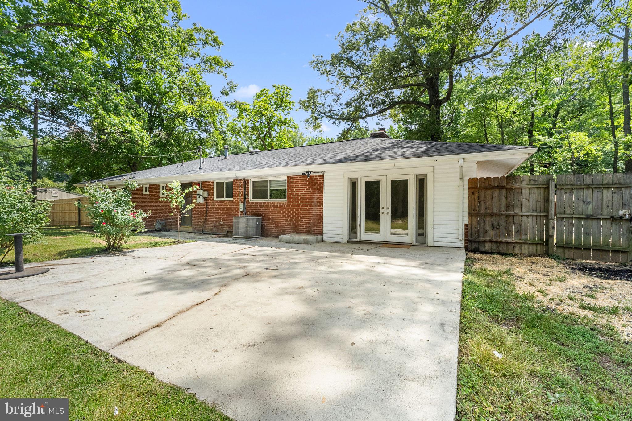 EAST GRAHAM PARK - Residential