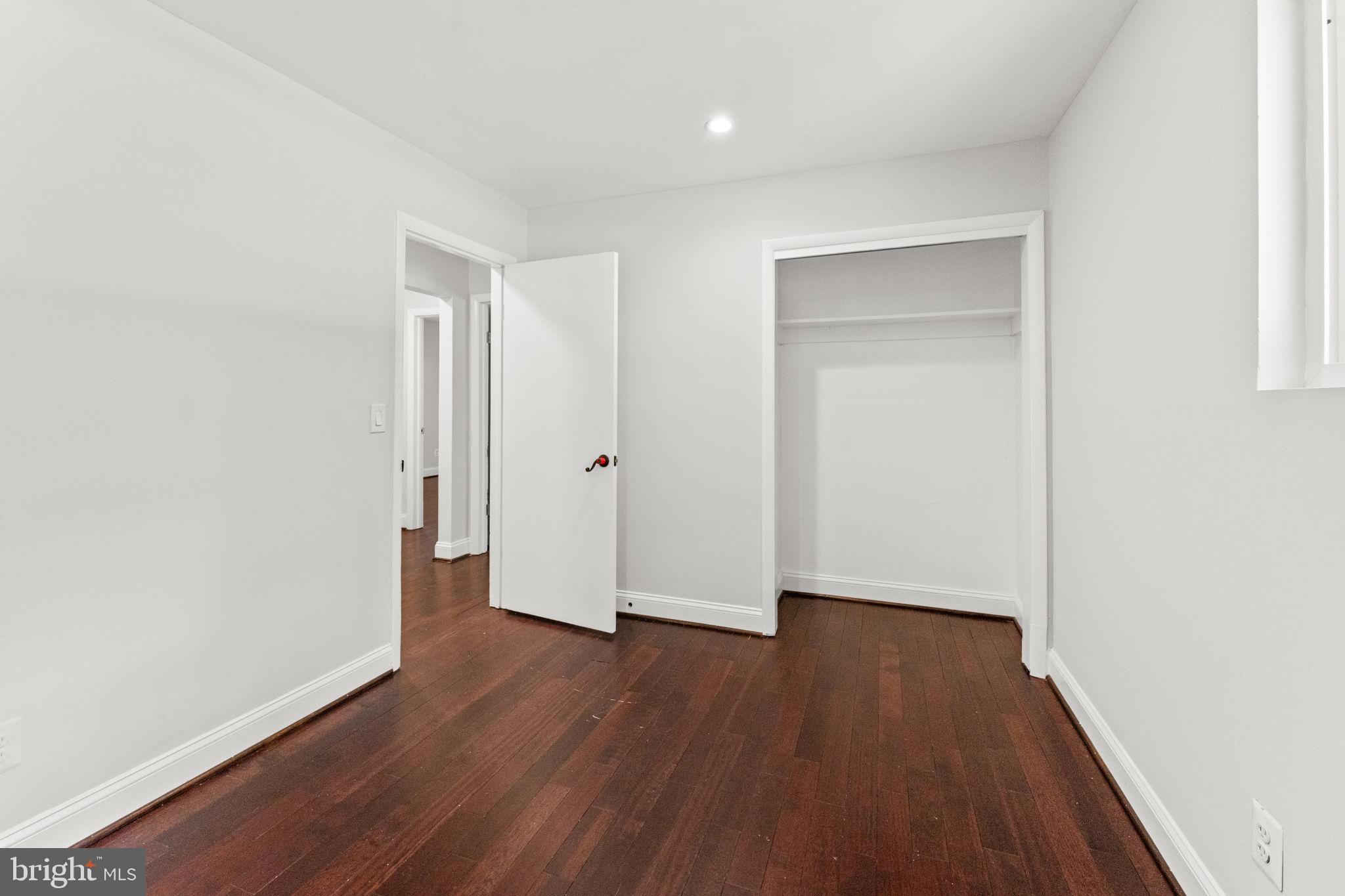 EAST GRAHAM PARK - Residential