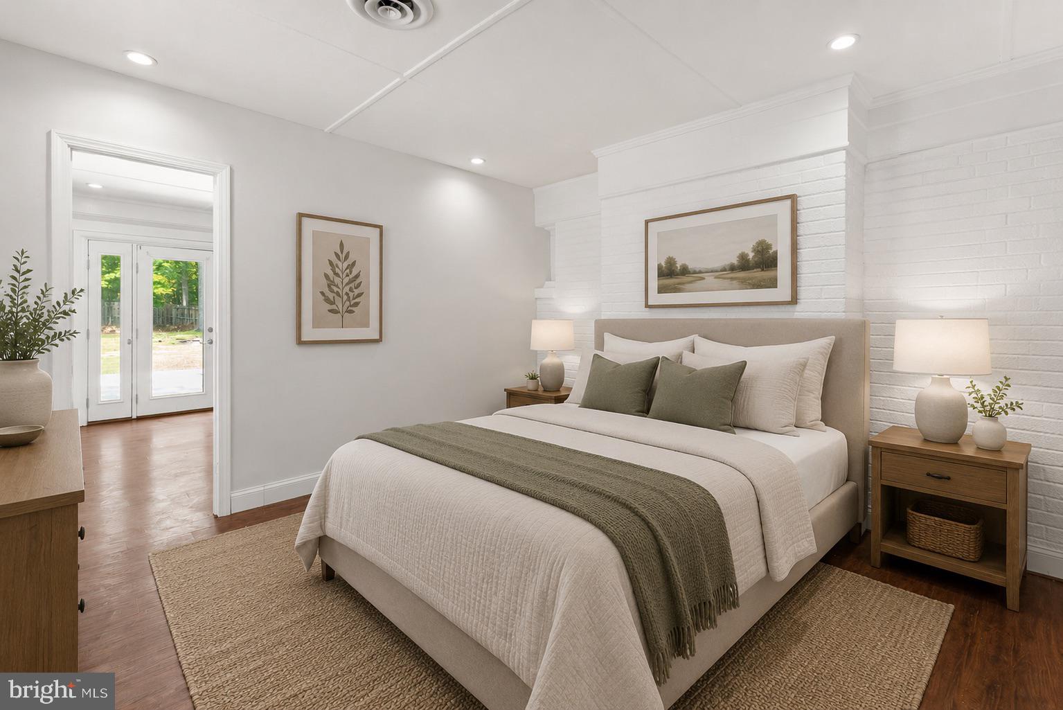 EAST GRAHAM PARK - Residential