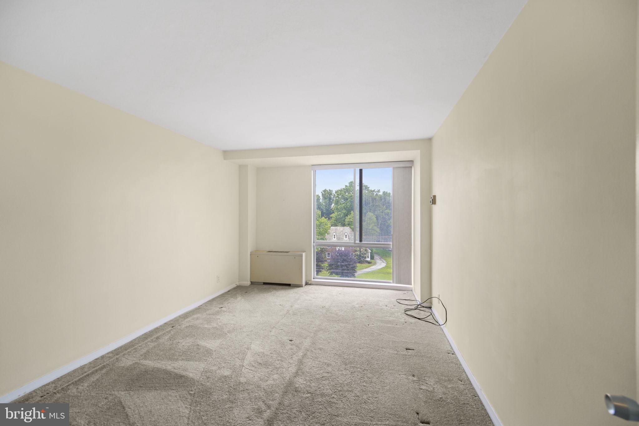 DEVON CONDO - Residential