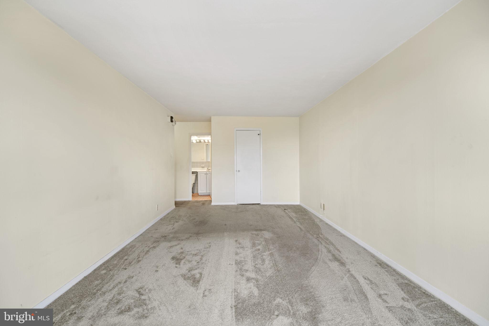 DEVON CONDO - Residential