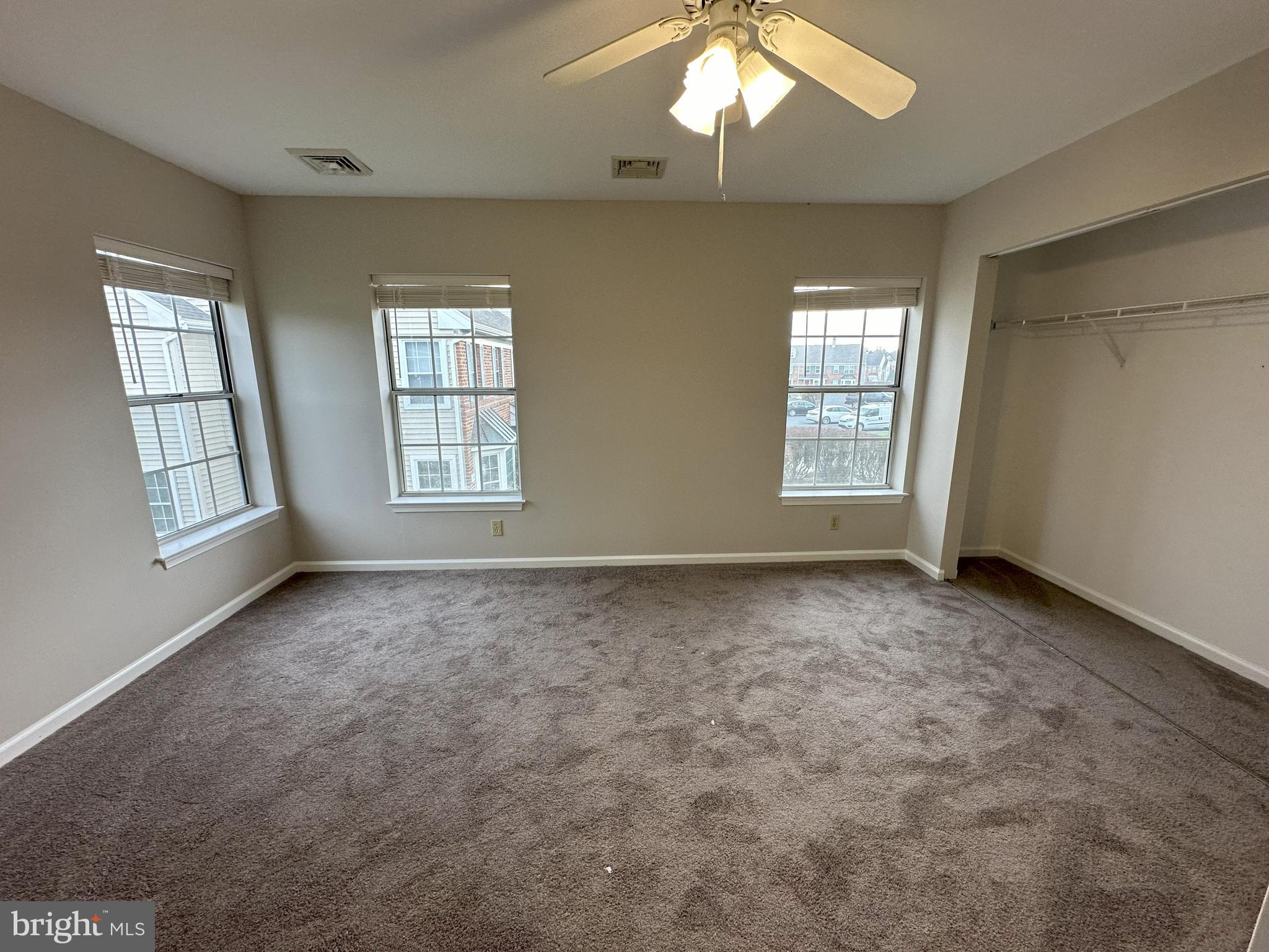 GRANDVIEW CHASE - Residential Lease