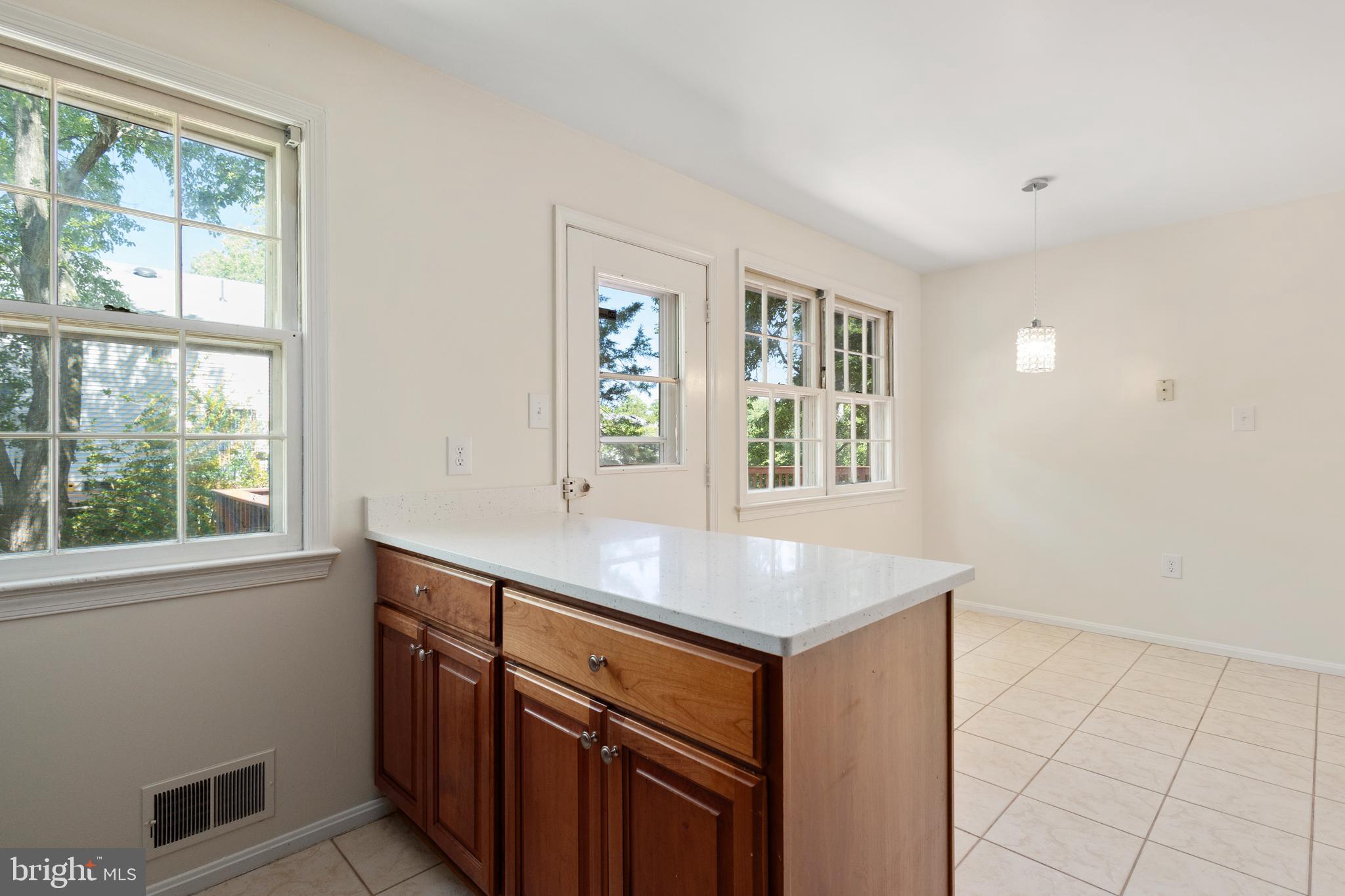 WYNFIELD - Residential