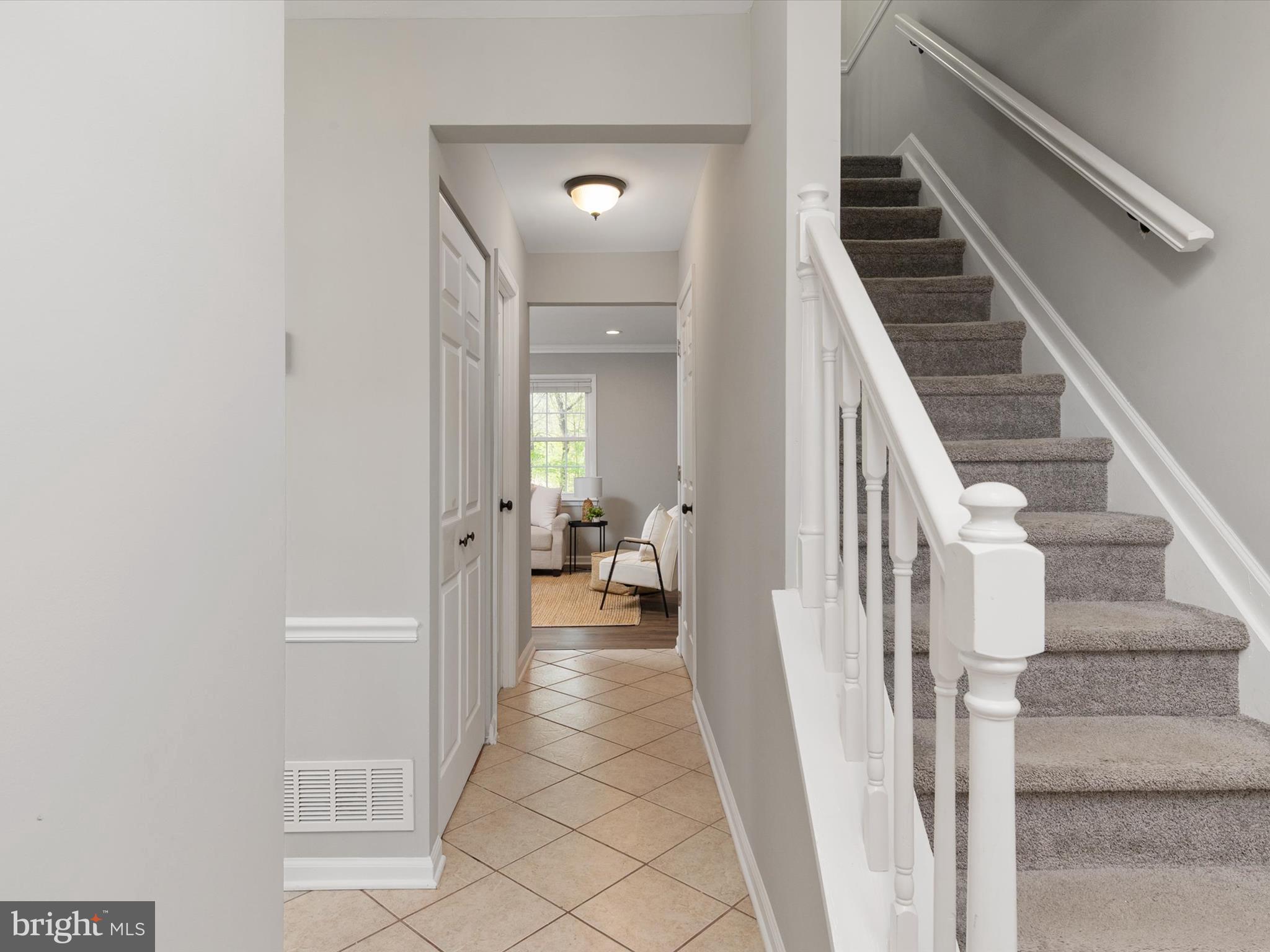 CROFTON SQUARE - Residential