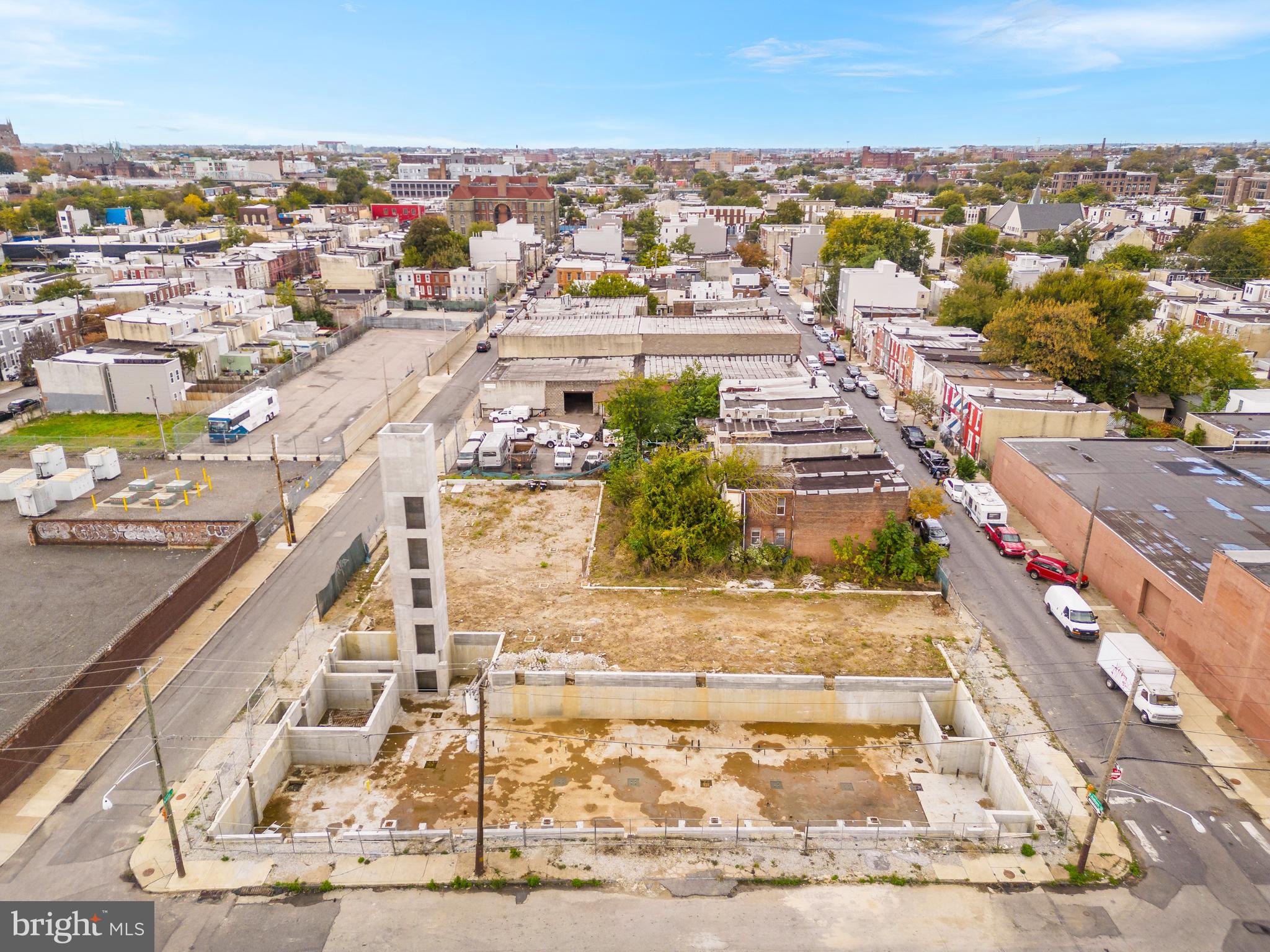 PORT RICHMOND - Land