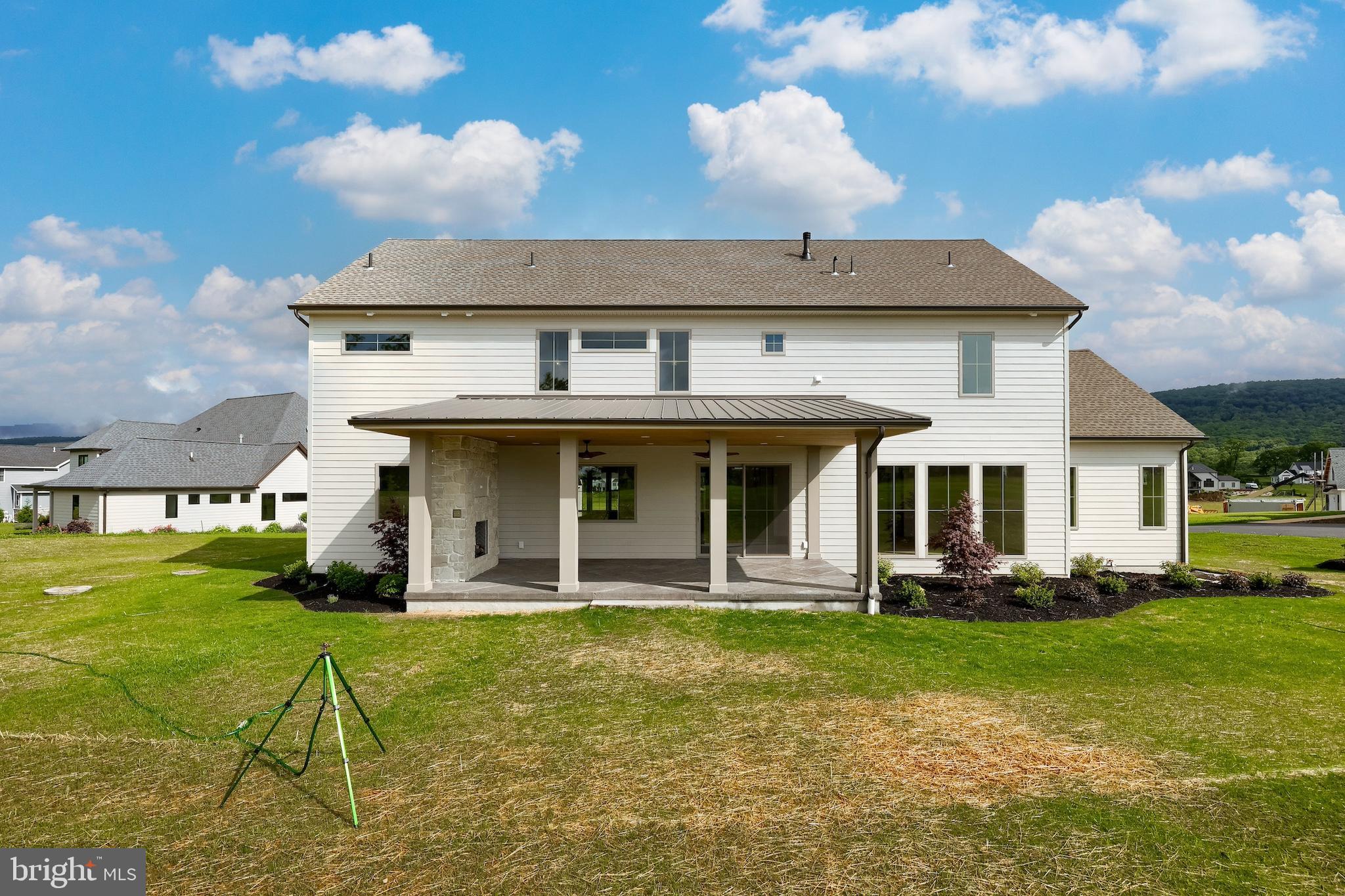 GLENDALE ESTATES - Residential