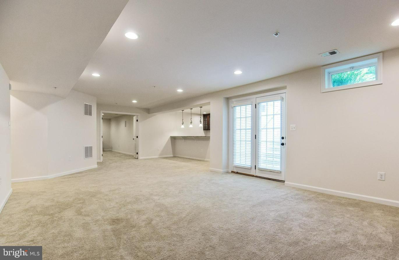 BEECH TREE NORTH VILLAGE - Residential