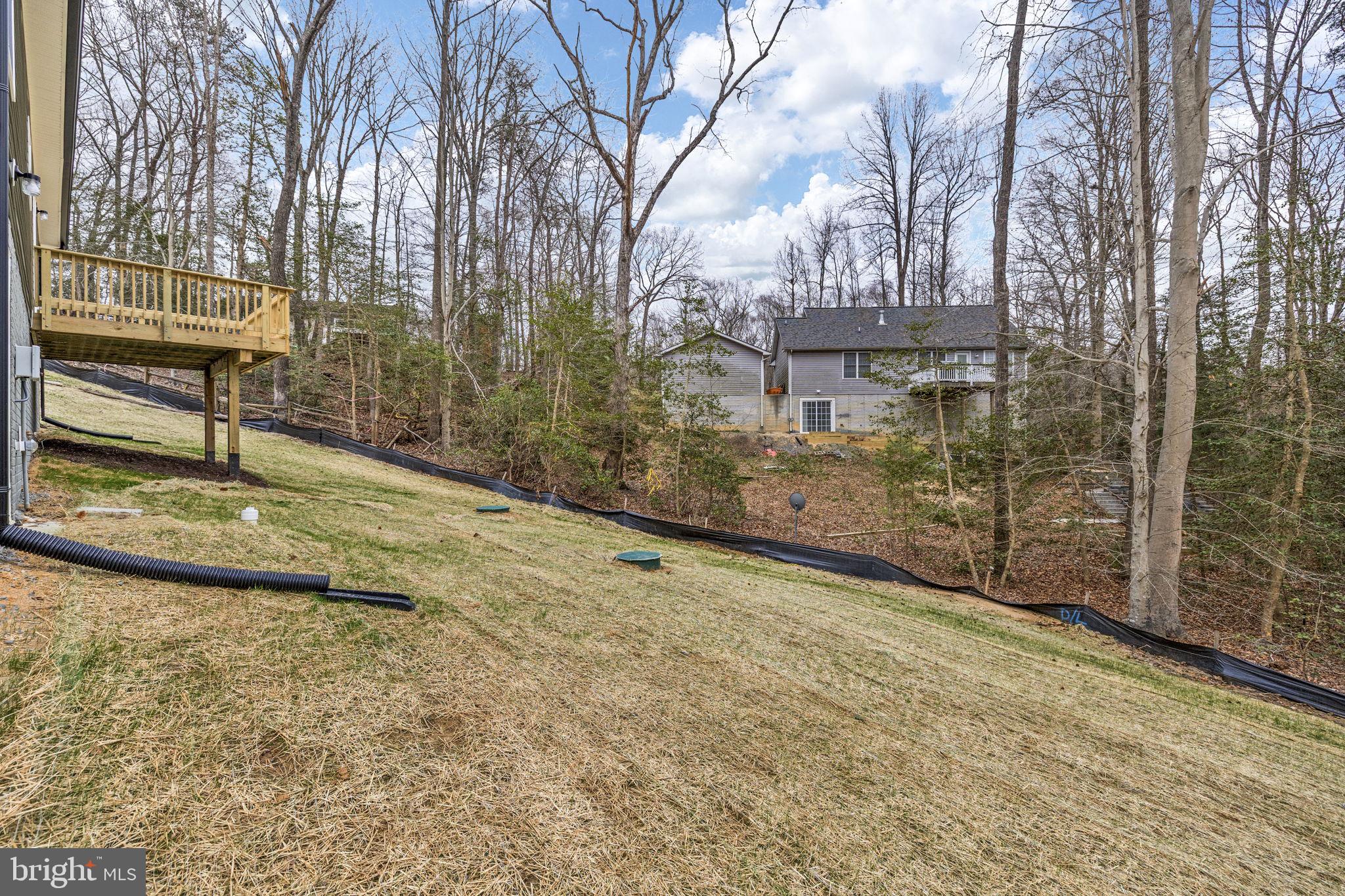 PRESIDENTIAL LAKES - Residential