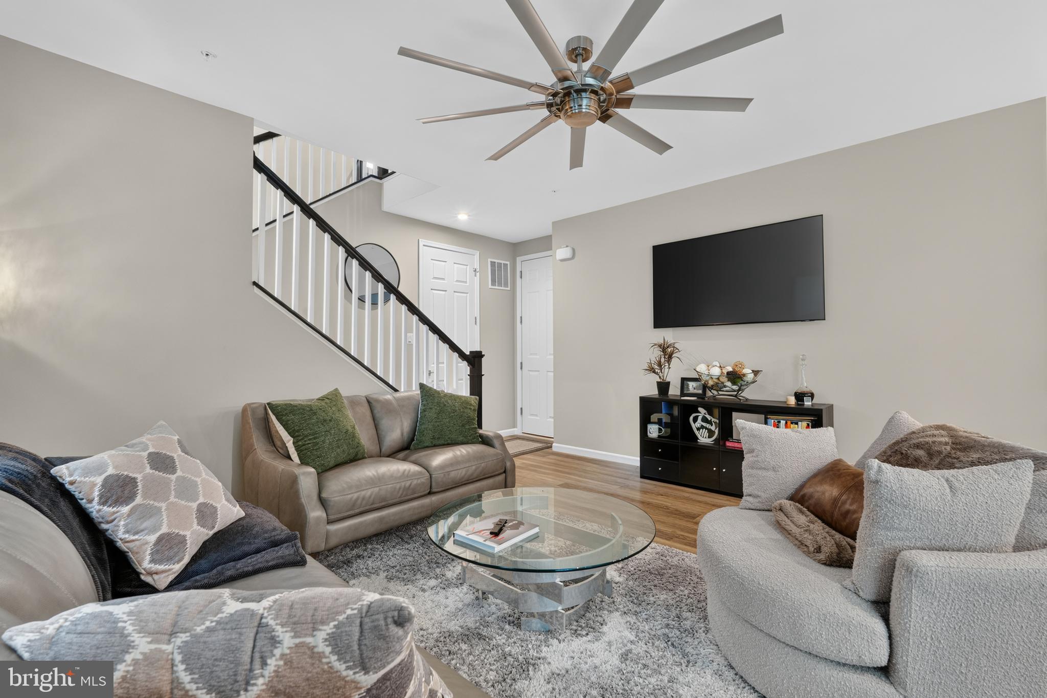 CHESAPEAKE CLUB - Residential