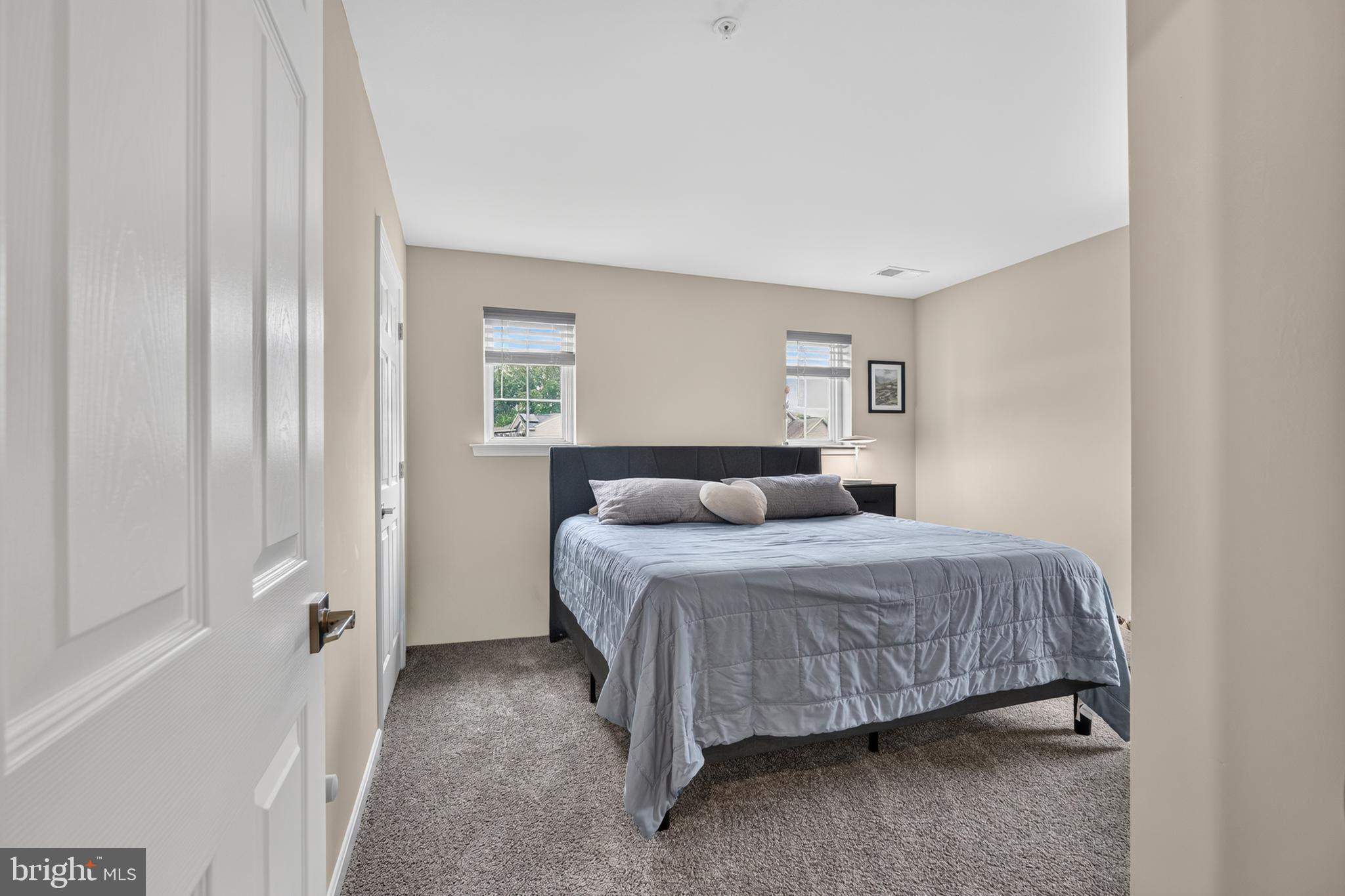 CHESAPEAKE CLUB - Residential