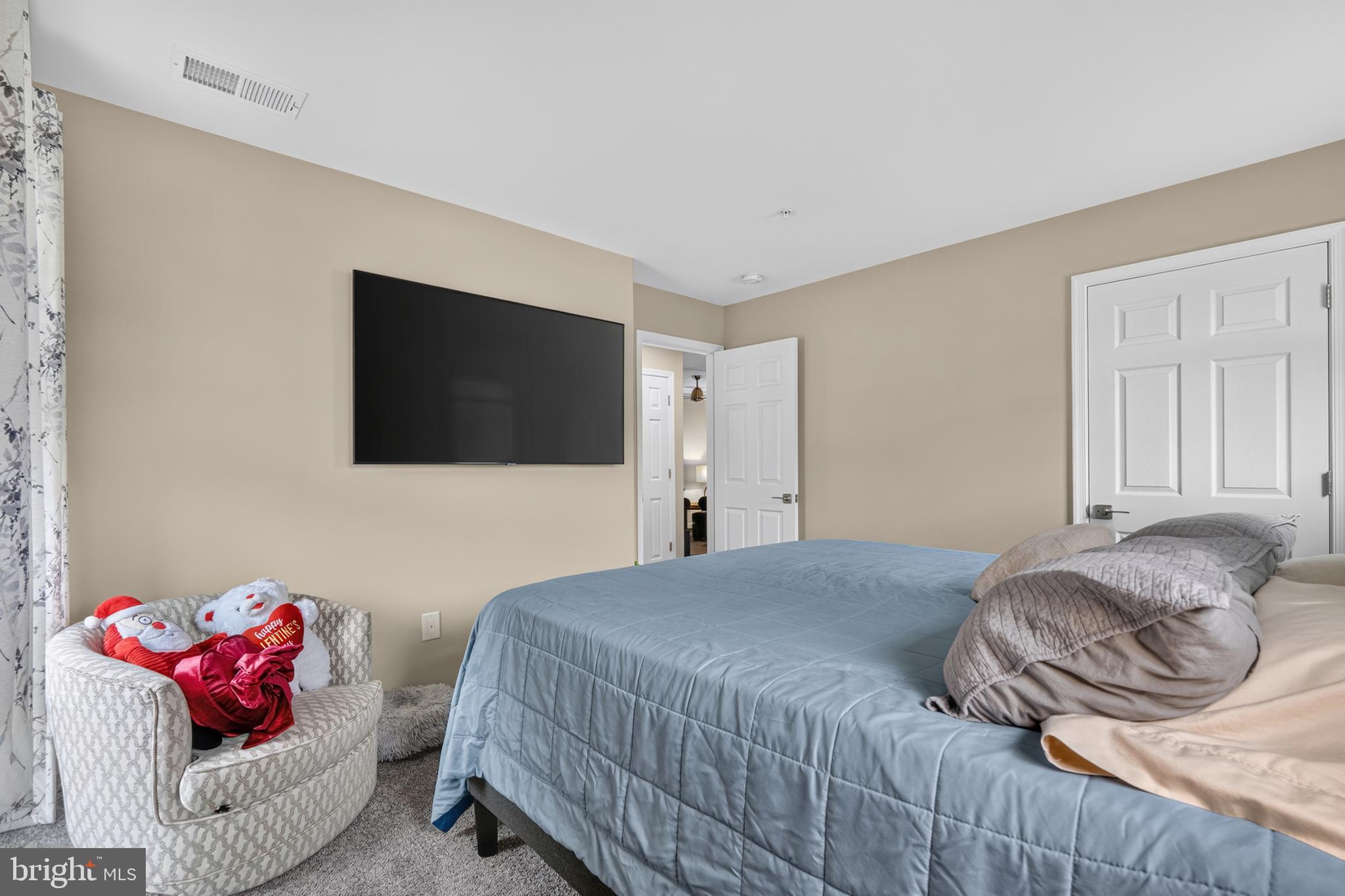 CHESAPEAKE CLUB - Residential