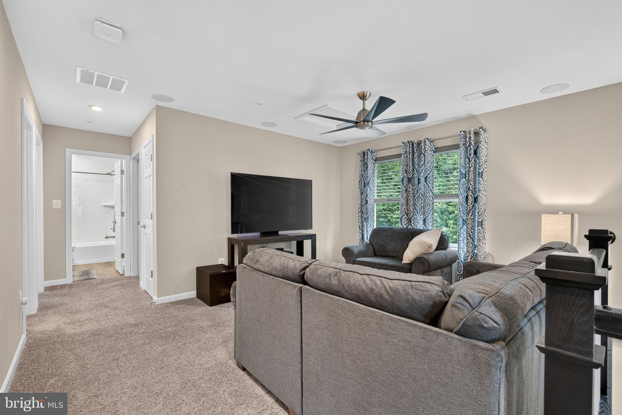 CHESAPEAKE CLUB - Residential