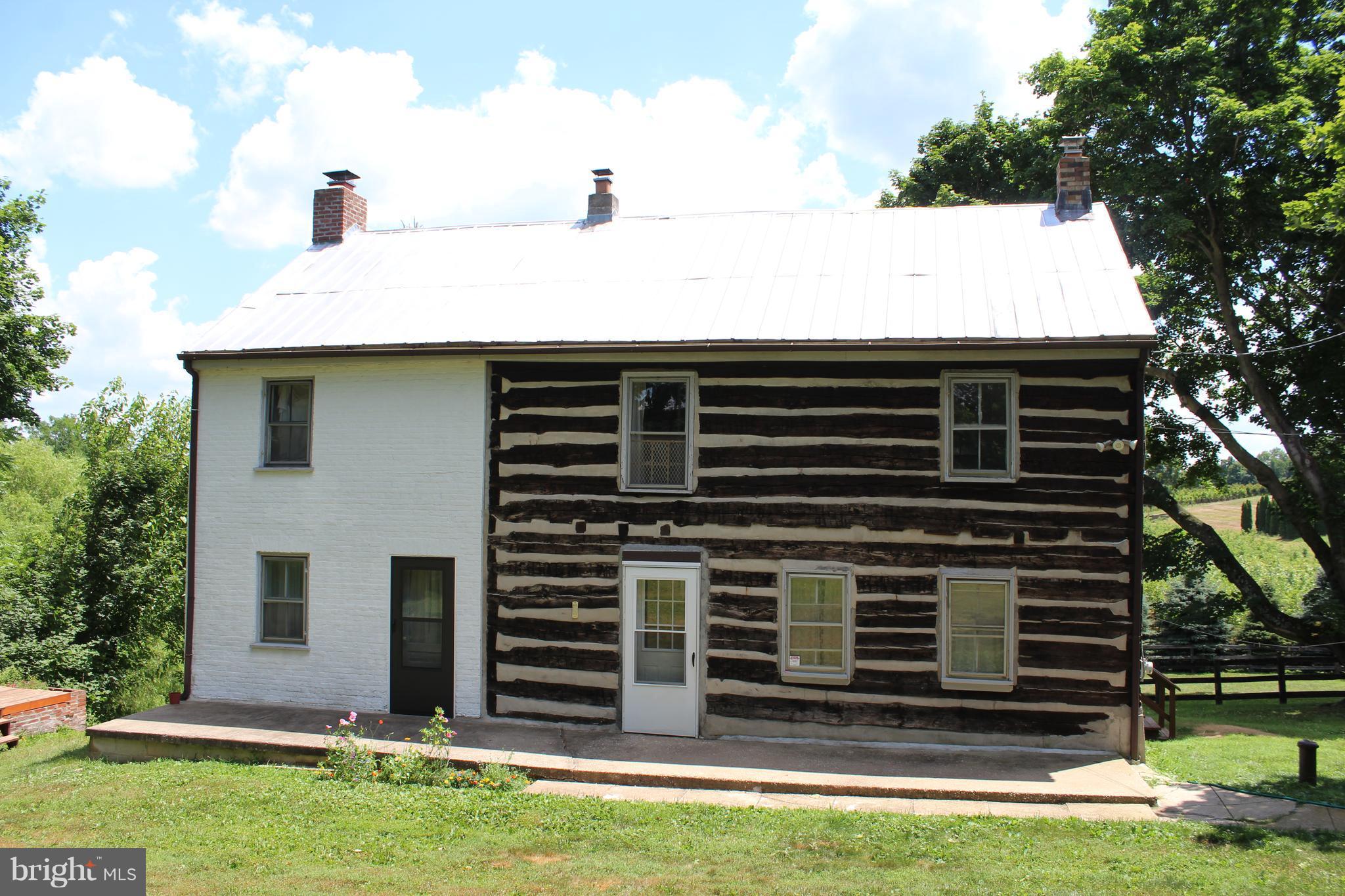 HAMPSTEAD - Farm