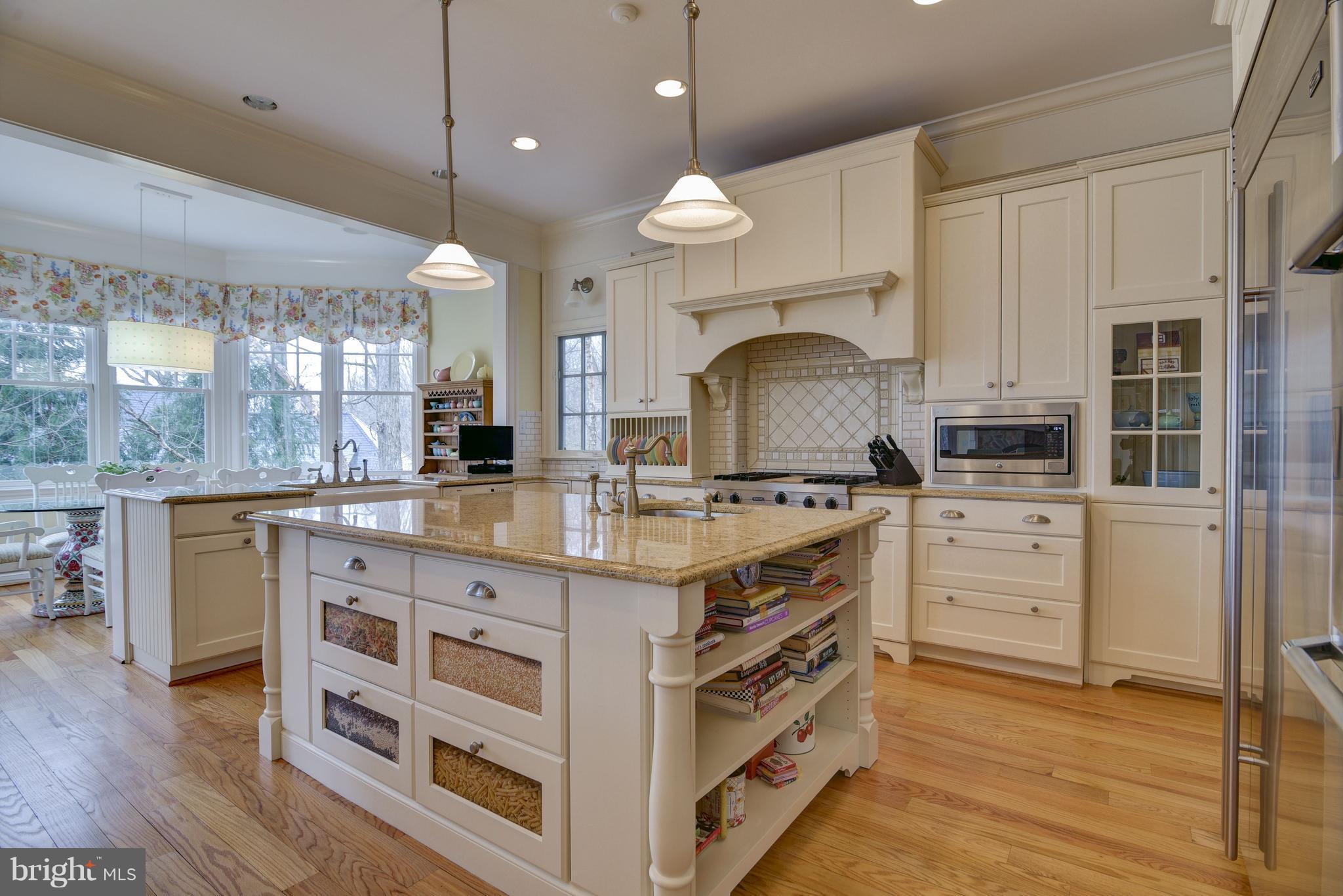 MERRY GO ROUND FARM - Residential