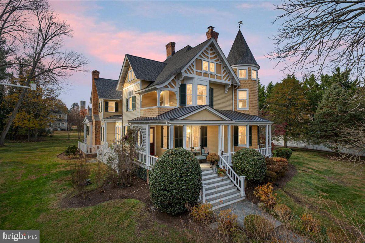 KENSINGTON - Residential