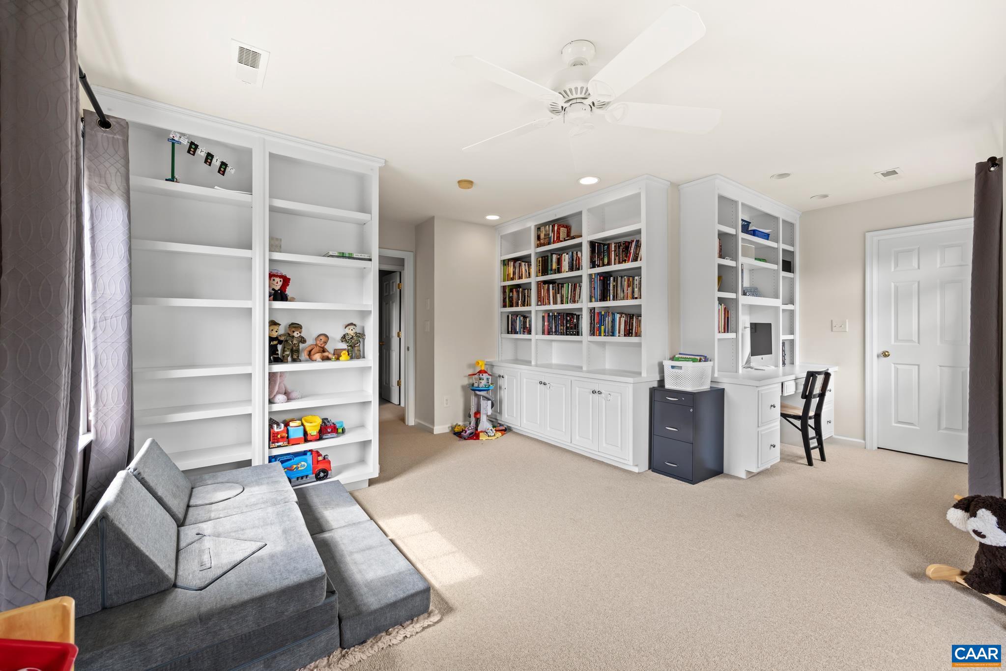 GRAYROCK - Residential
