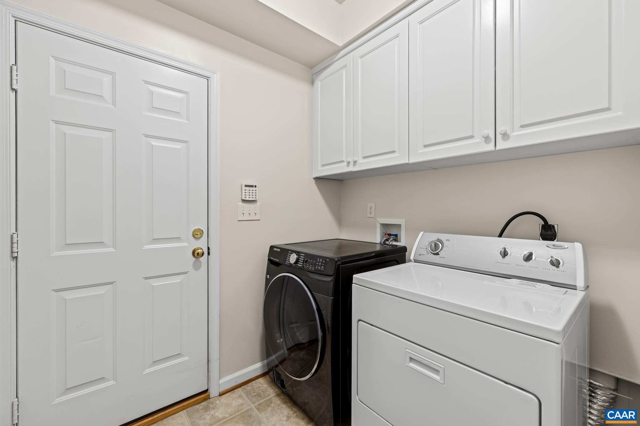 GRAYROCK - Residential