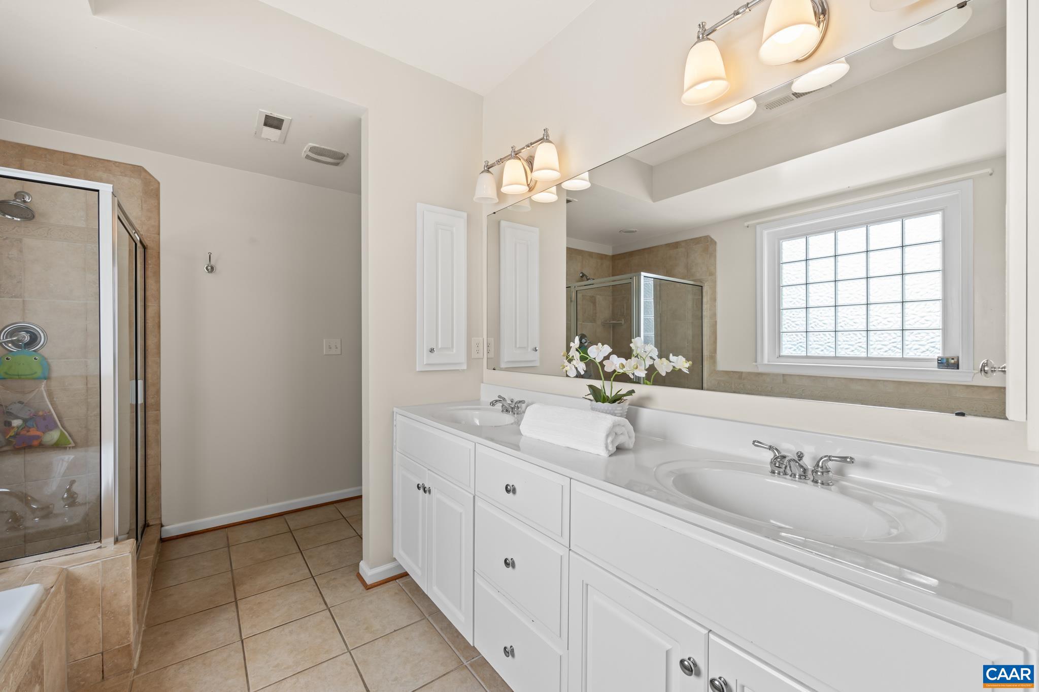 GRAYROCK - Residential