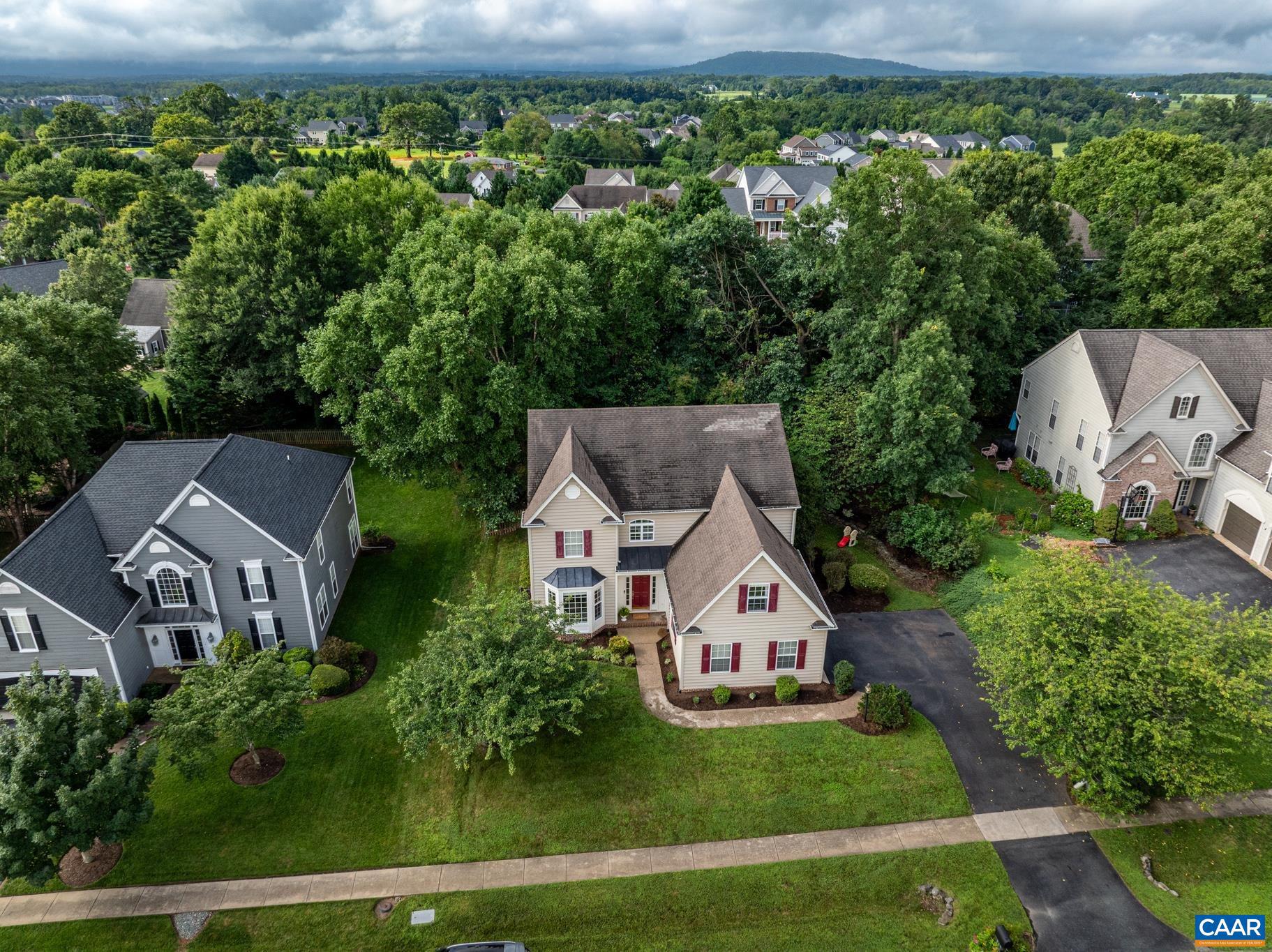 GRAYROCK - Residential