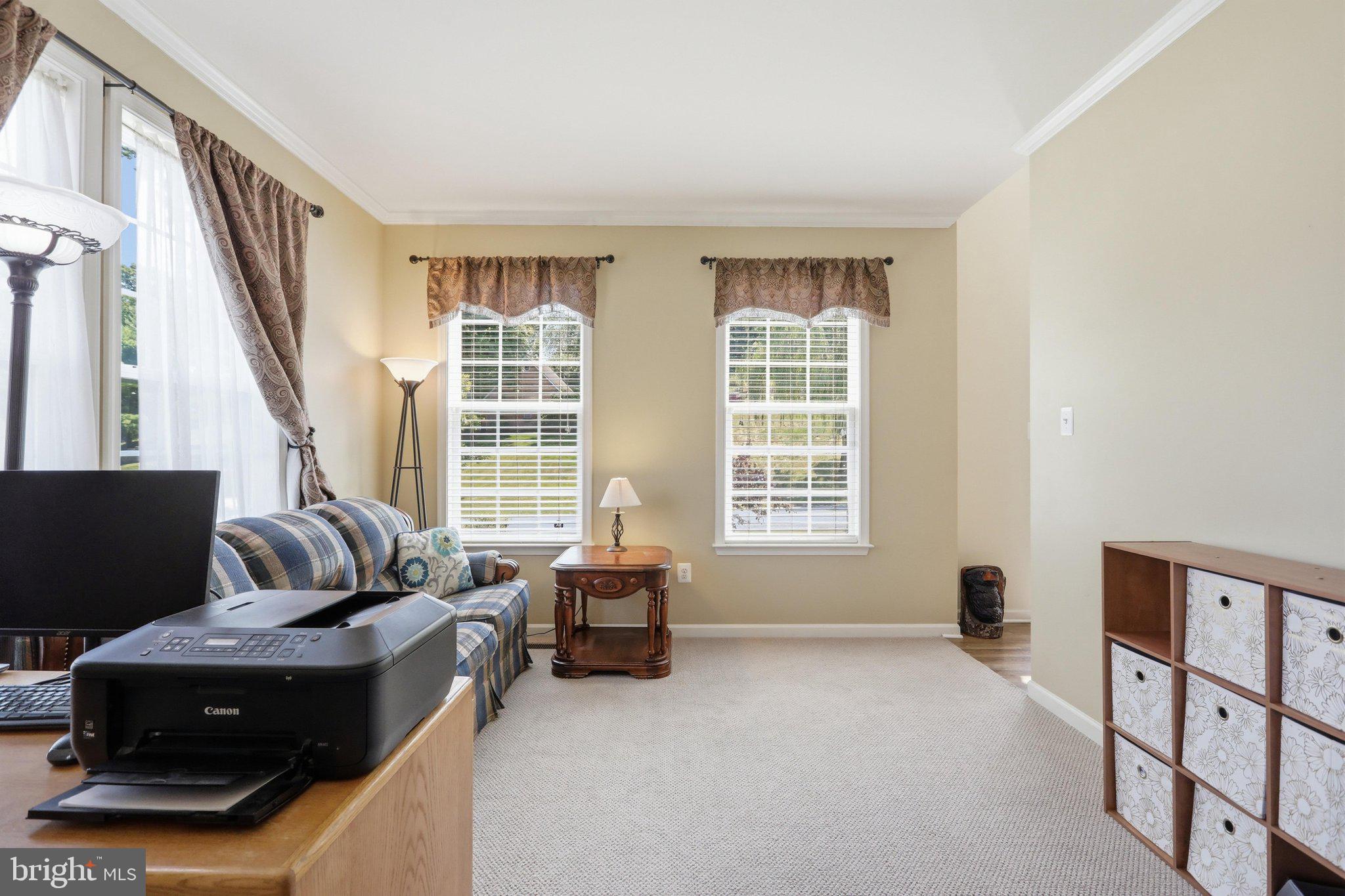 SADDLE RIDGE - Residential