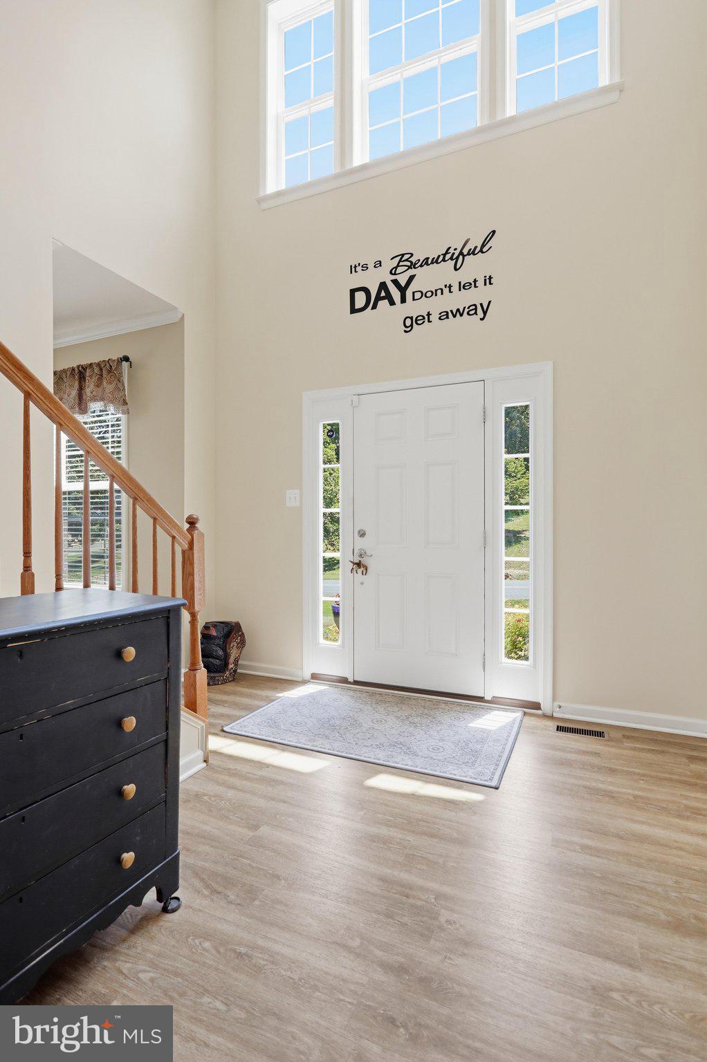 SADDLE RIDGE - Residential