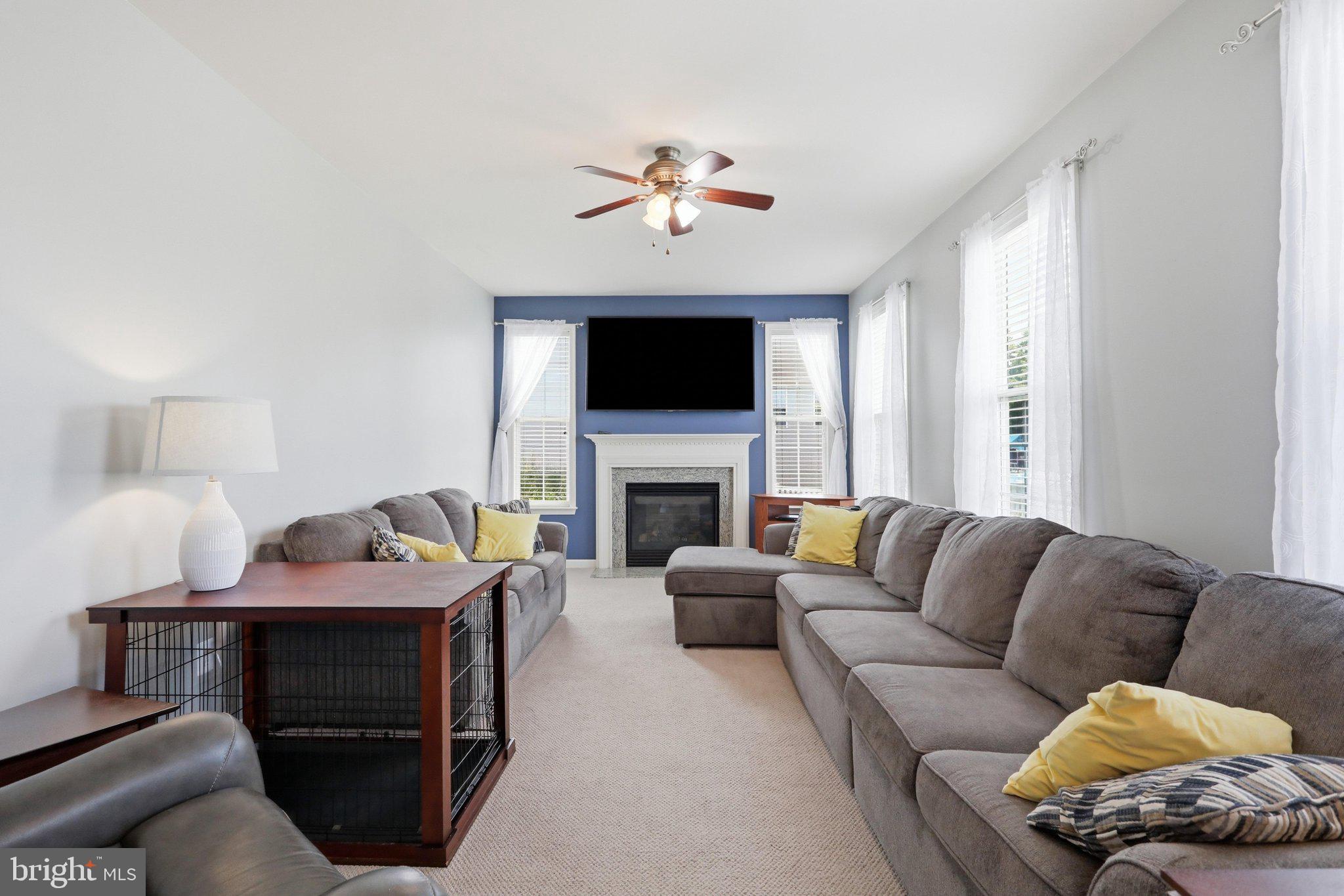 SADDLE RIDGE - Residential
