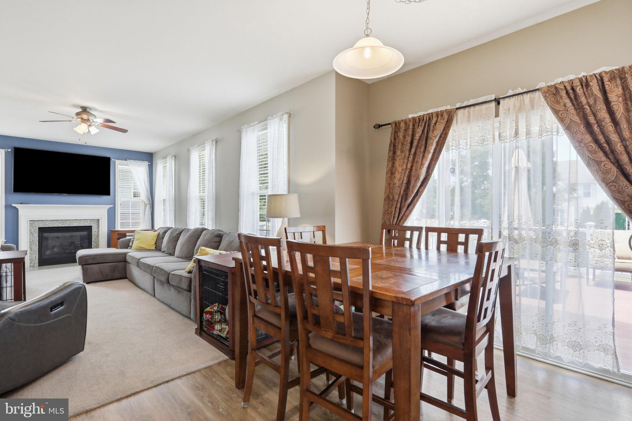SADDLE RIDGE - Residential