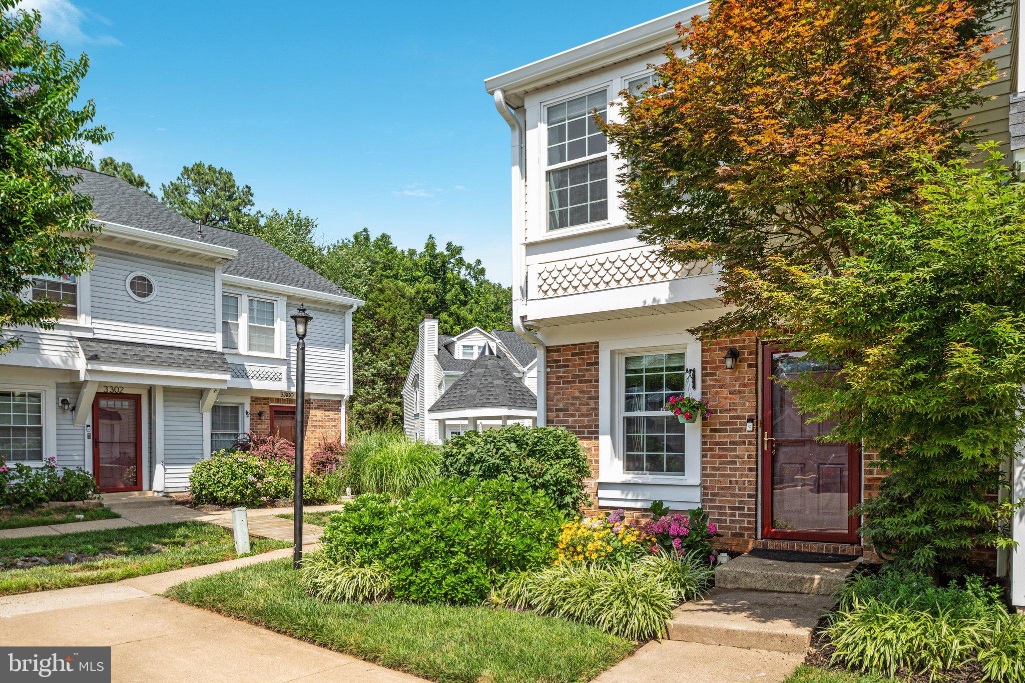 WATERS EDGE - Residential