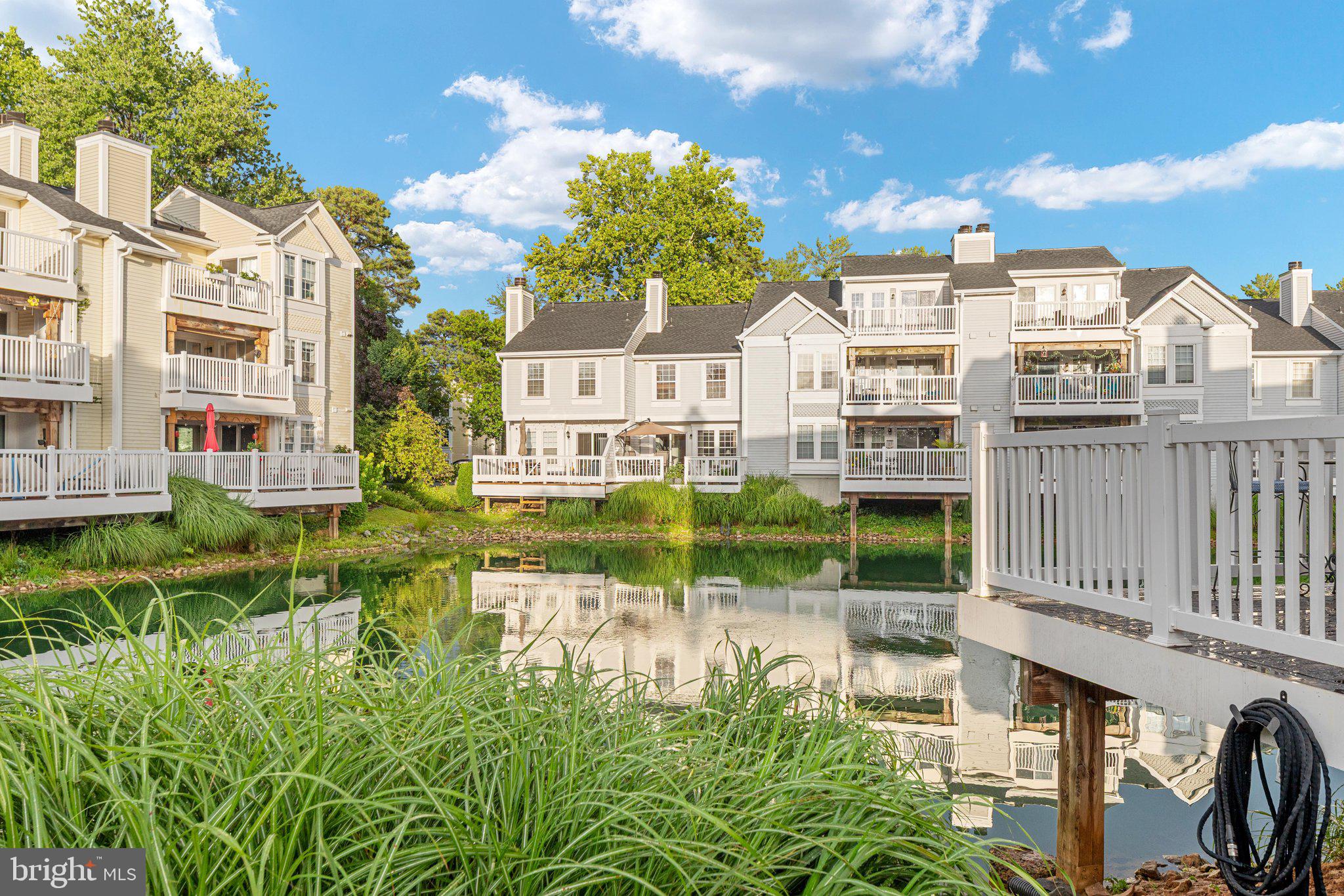 WATERS EDGE - Residential