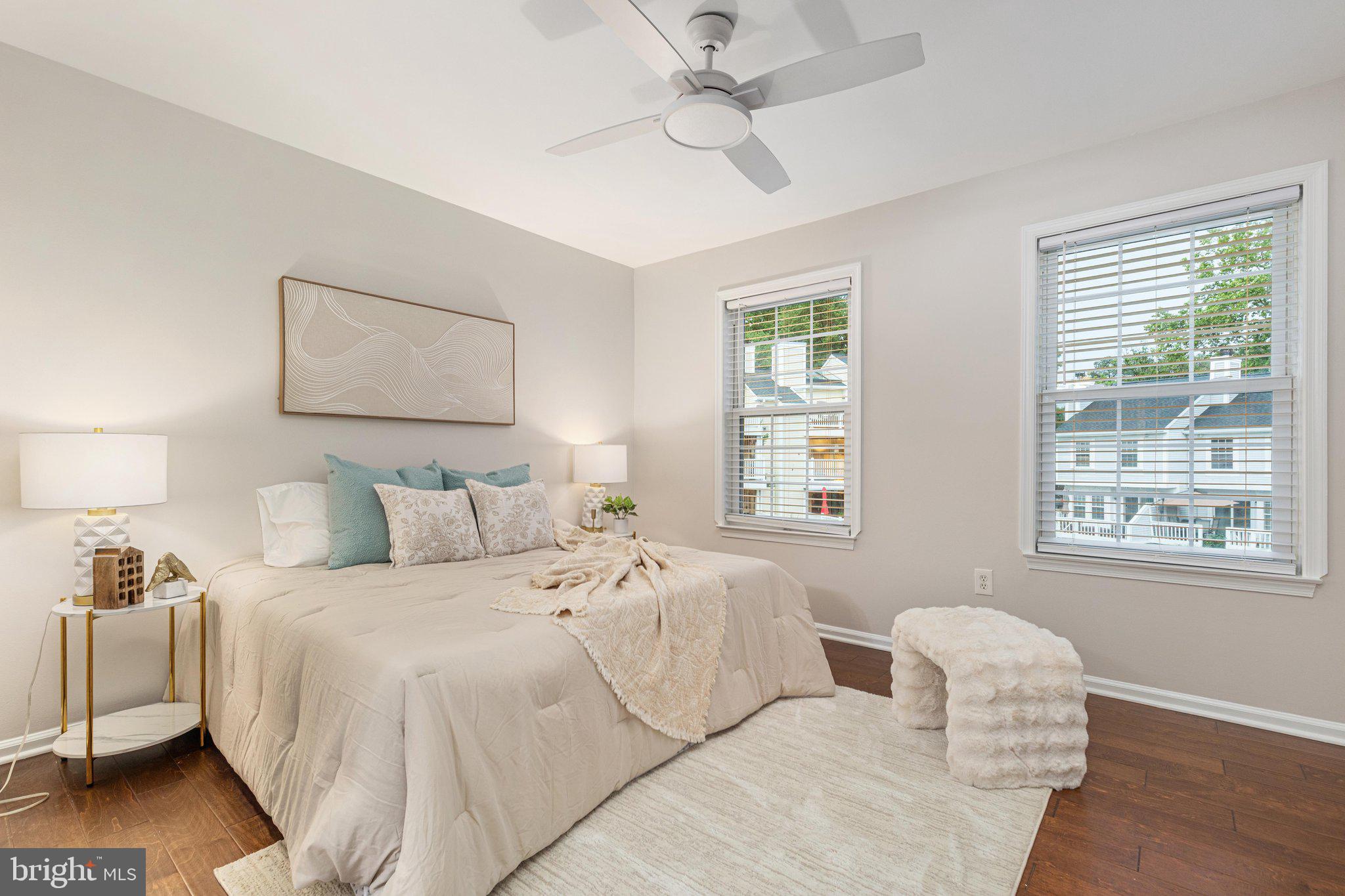 WATERS EDGE - Residential