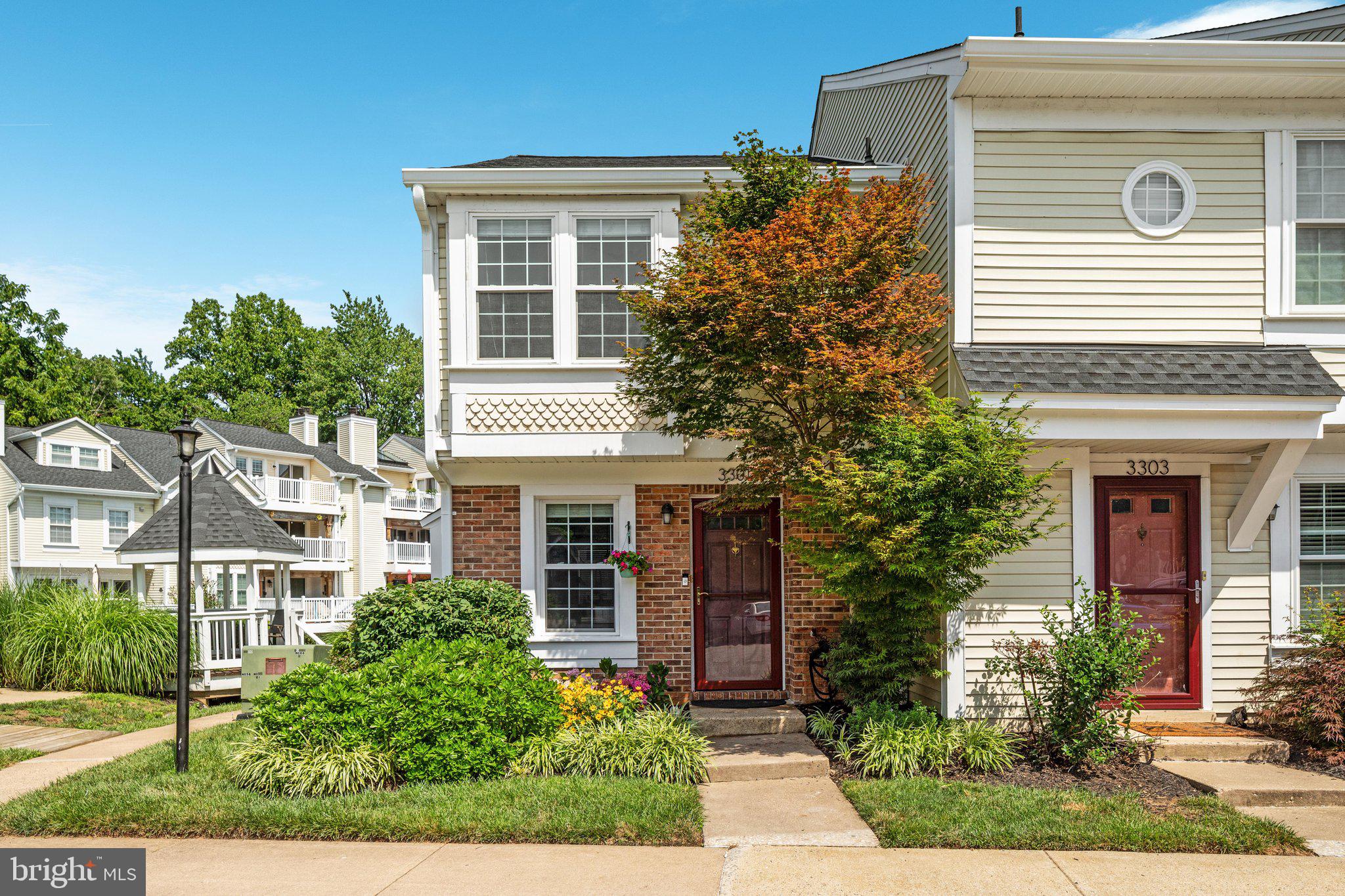 WATERS EDGE - Residential